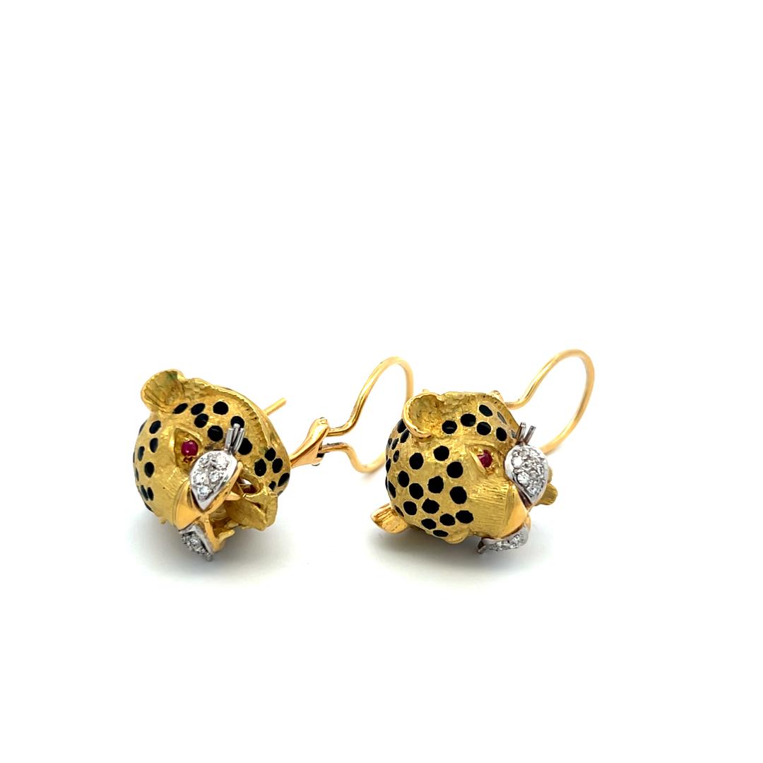 18K Two Tone Gold Clip-On Earrings with 0.2ct Round I SI Diamonds & 0.04ct Ruby