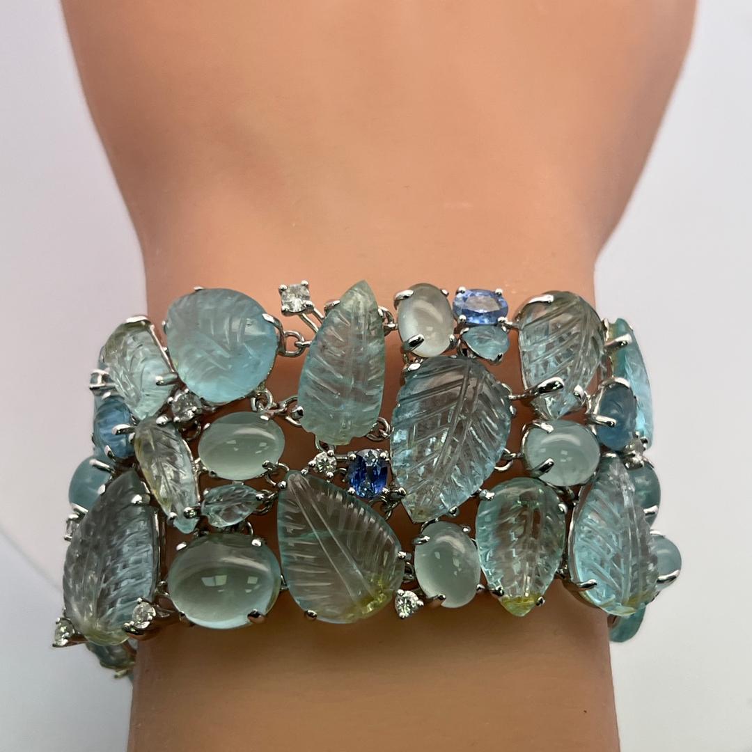 Vintage 18K White Gold Link Bracelet with 3.75 Carat Sapphire 4.1-19.6 MM Quartz