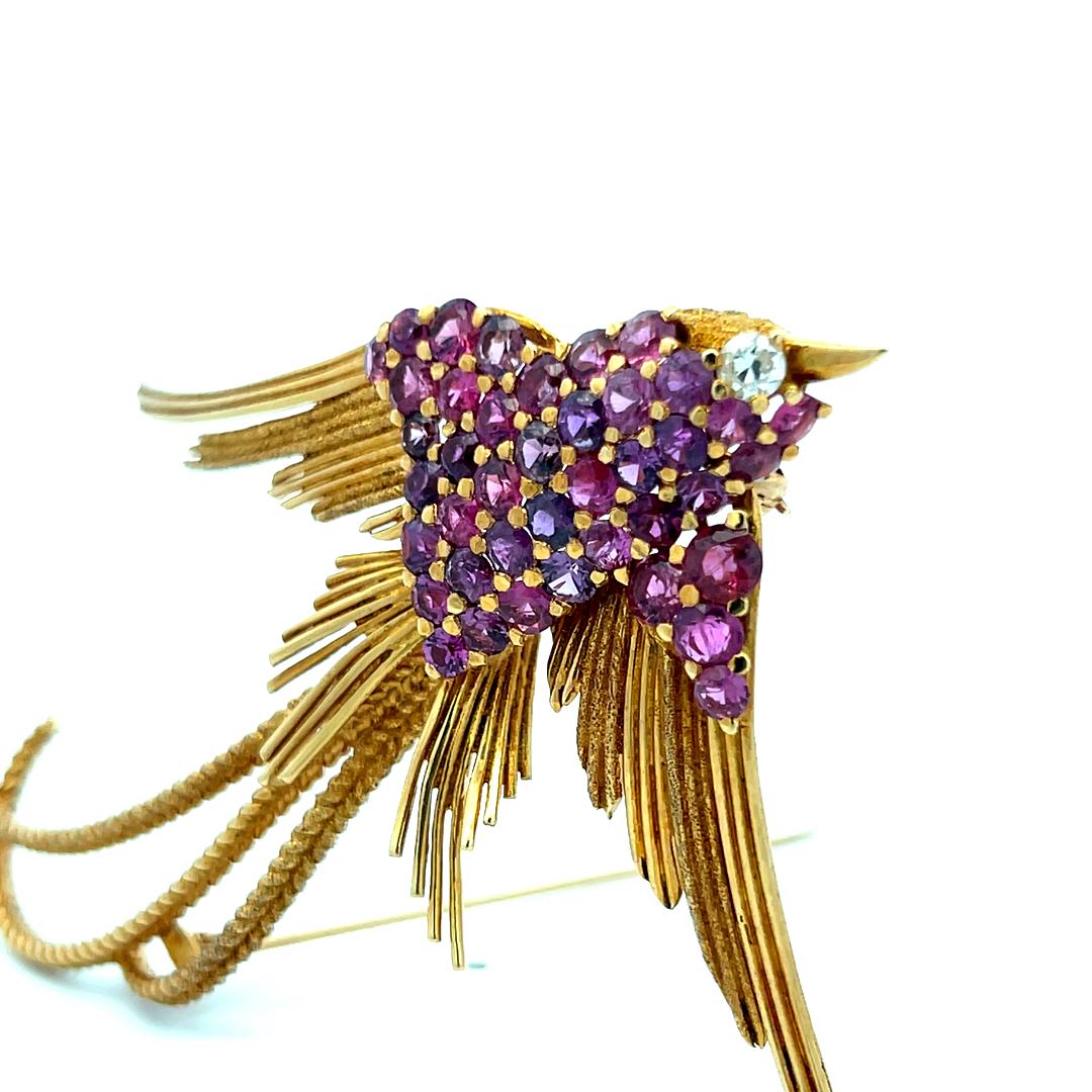18K YG Bird Pin Brooch with 0.15 Carat Round G-VS Diamond & 4.5 Carat Ruby