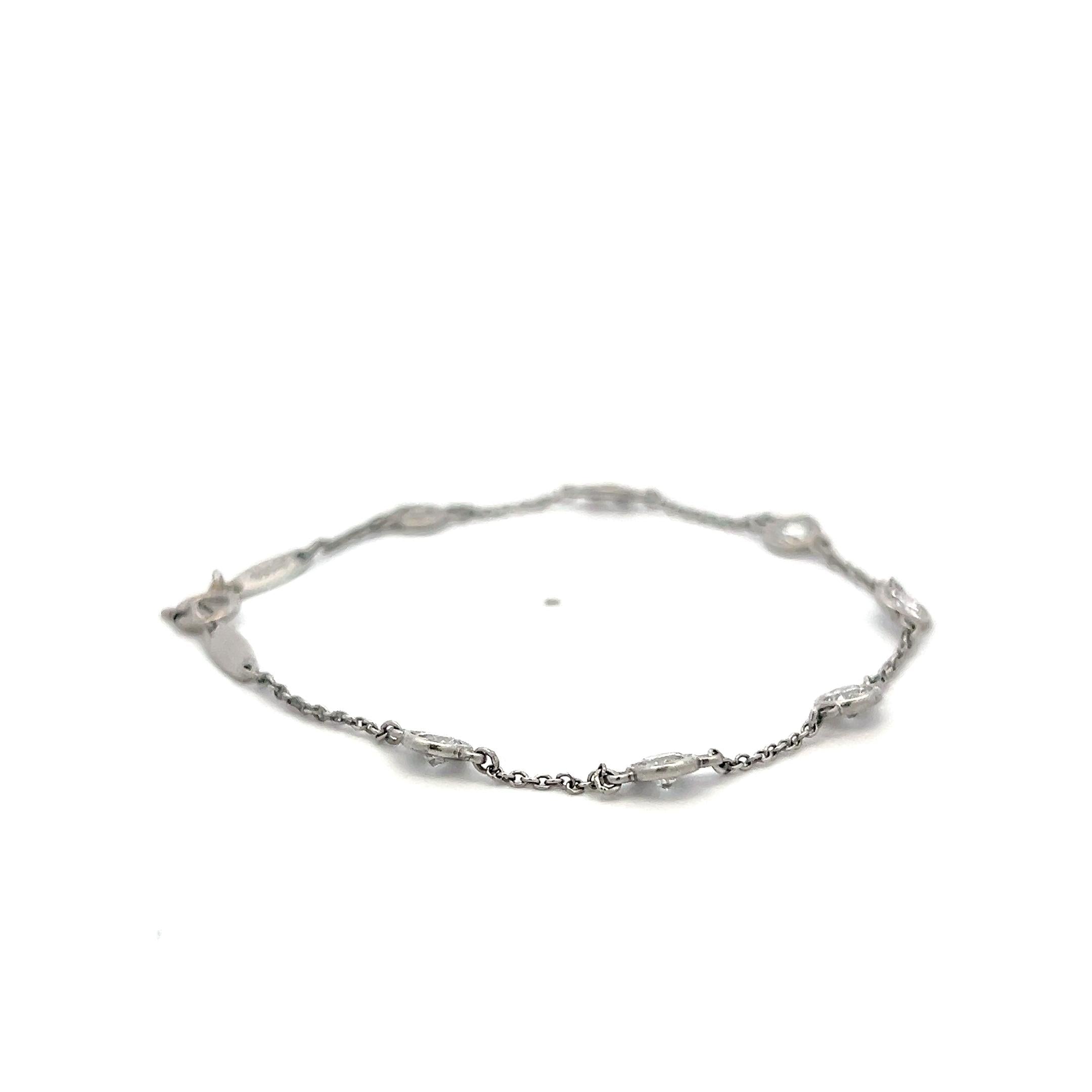 Tiffany & Co Platinum Link Bracelet with 1.26 Carat Round F-VS Diamonds