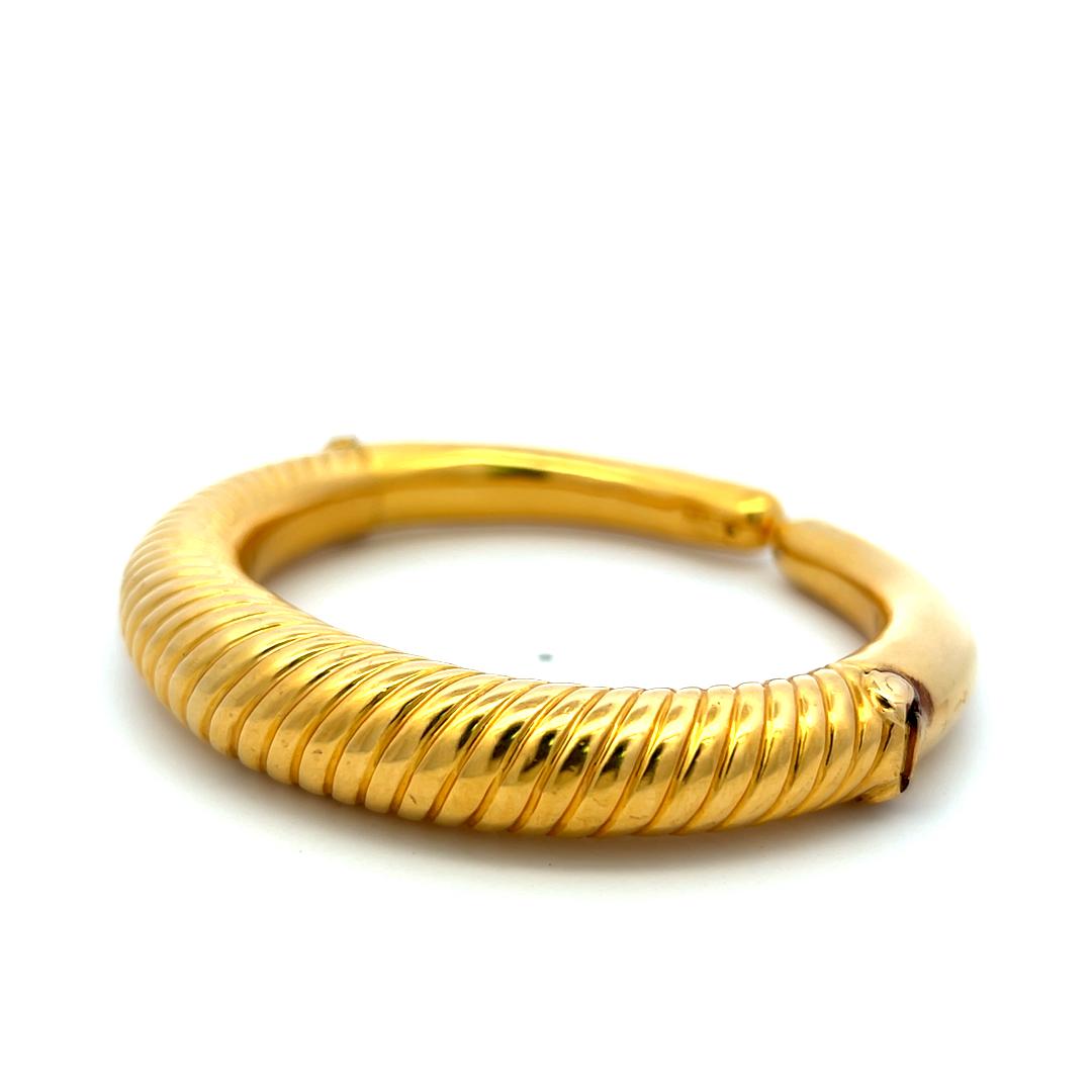 Lalaoonis 22K Yellow Gold Ribbed Torque Cuff Bracelet 6.75x0.37x0.40IN