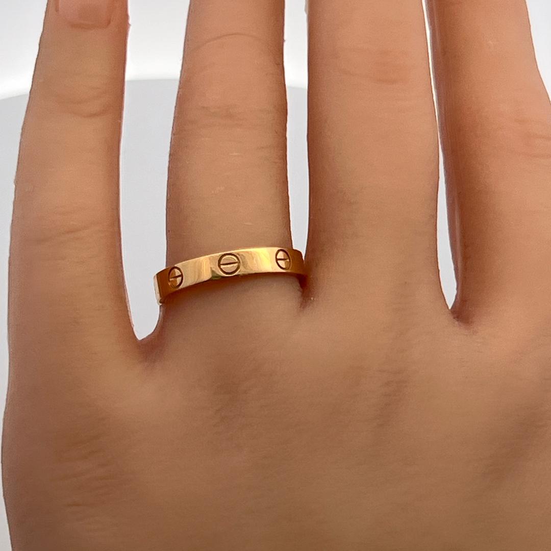 Cartier 18 Karat Rose Gold Love Ring 3.4 Grams Size 7.75