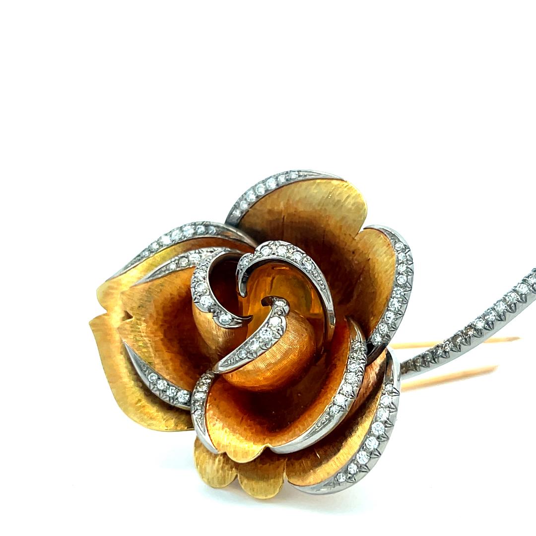 Vintage 18K Yellow Gold Rose Pin Brooch with 1 Carat Round H VS Diamonds
