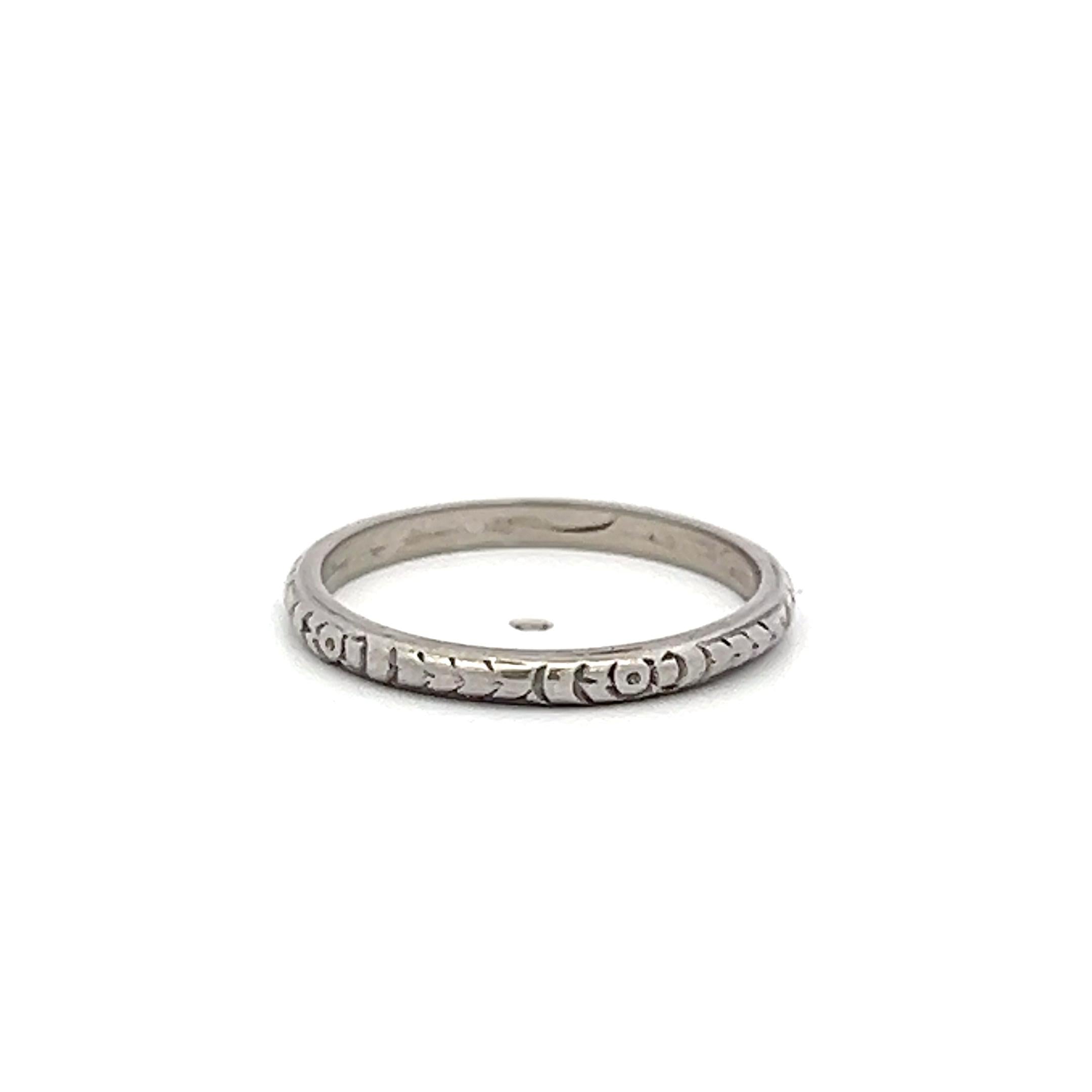 Vintage Platinum Band Ring 2.2 Grams Size 5