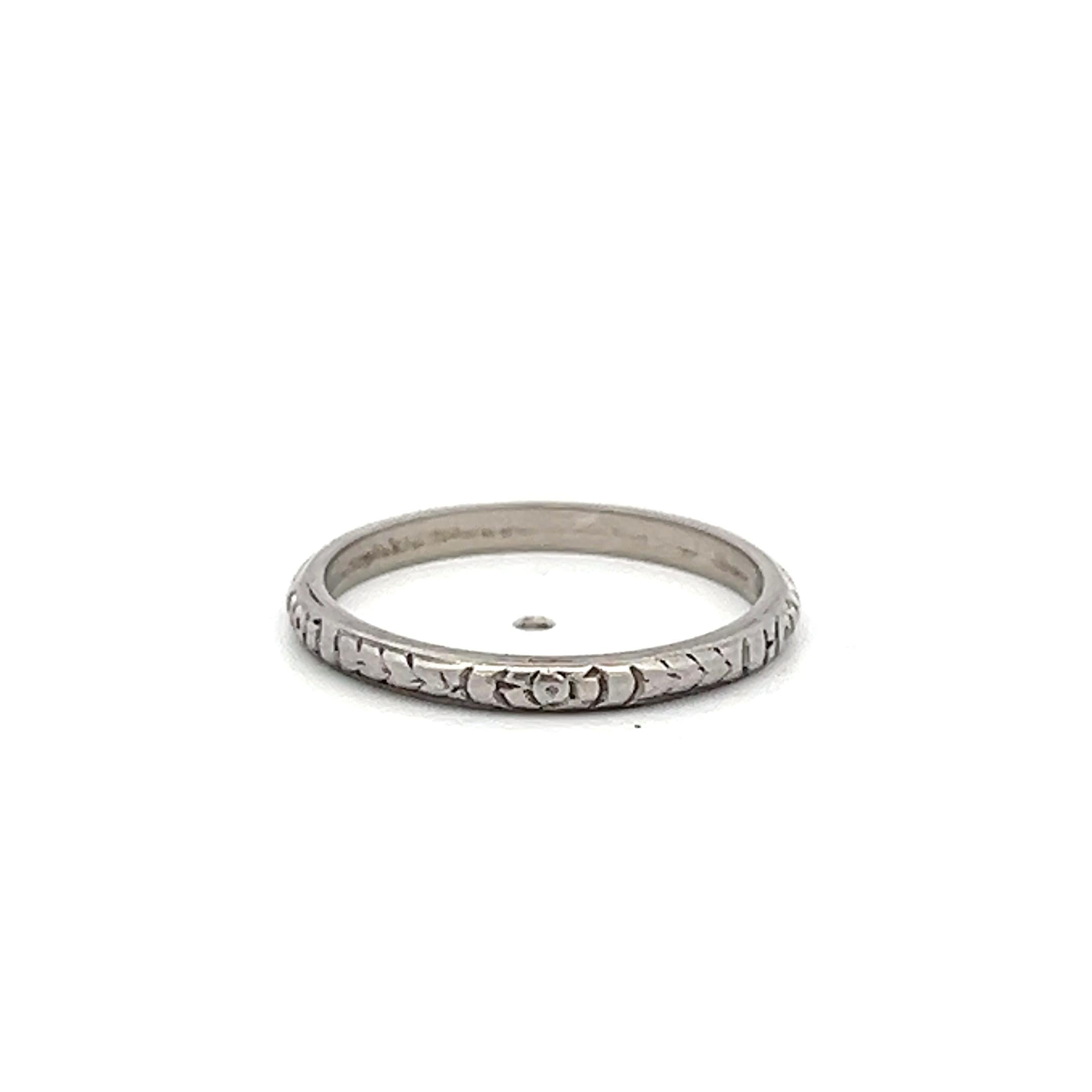 Vintage Platinum Band Ring 2.2 Grams Size 5