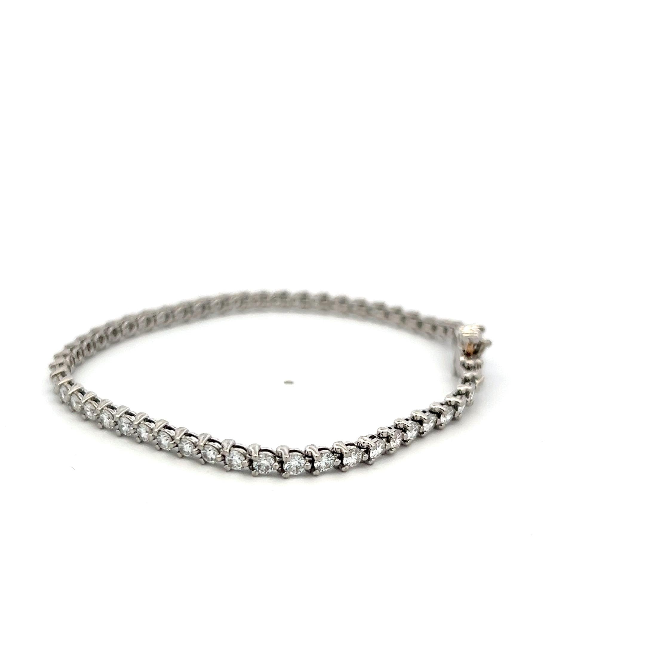 Tiffany & Co Platinum Tennis Bracelet with 3.08 Ct Round Marquis F VS Diamonds