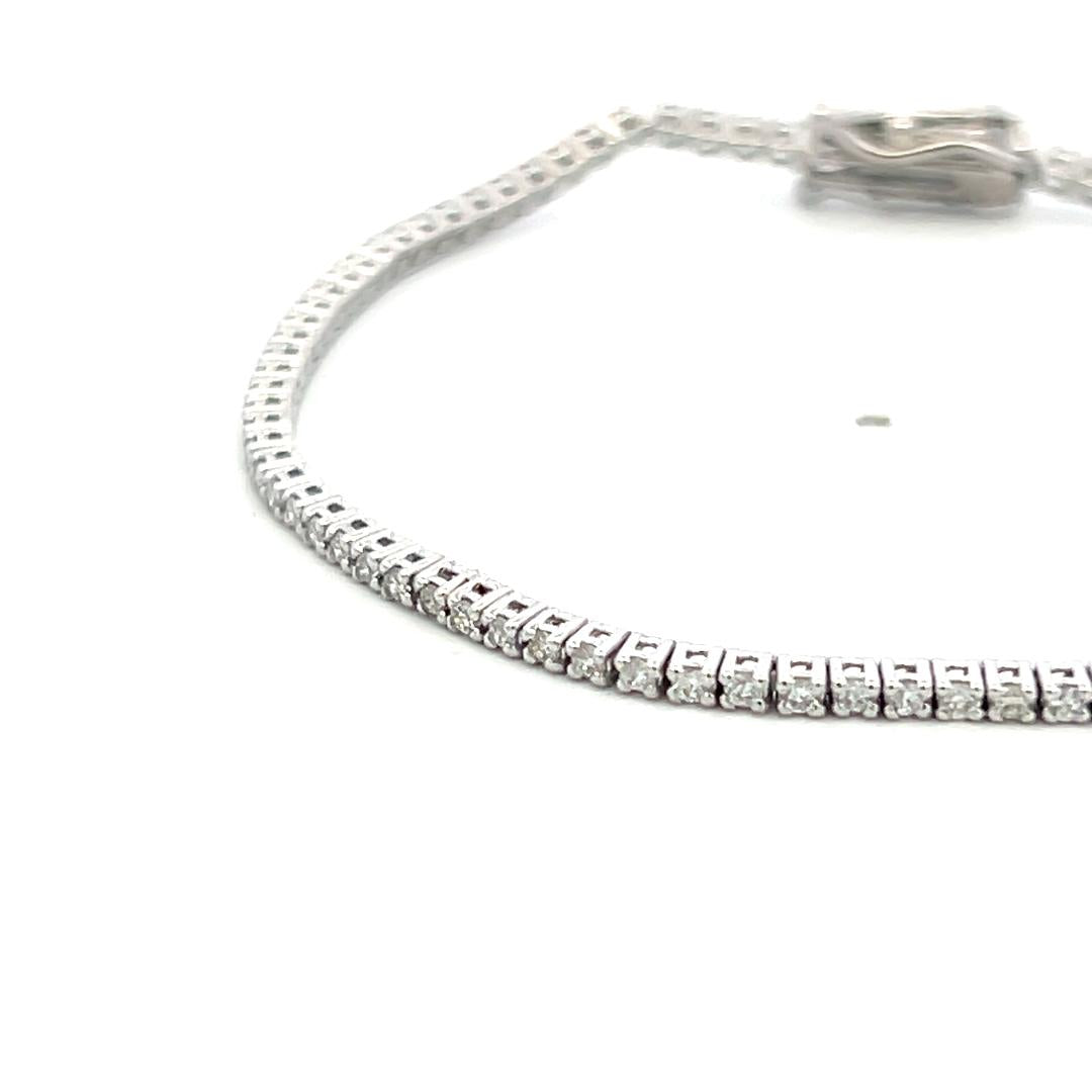Vintage 14K White Gold Tennis Bracelet with 0.9 Carat Round H VS Diamonds