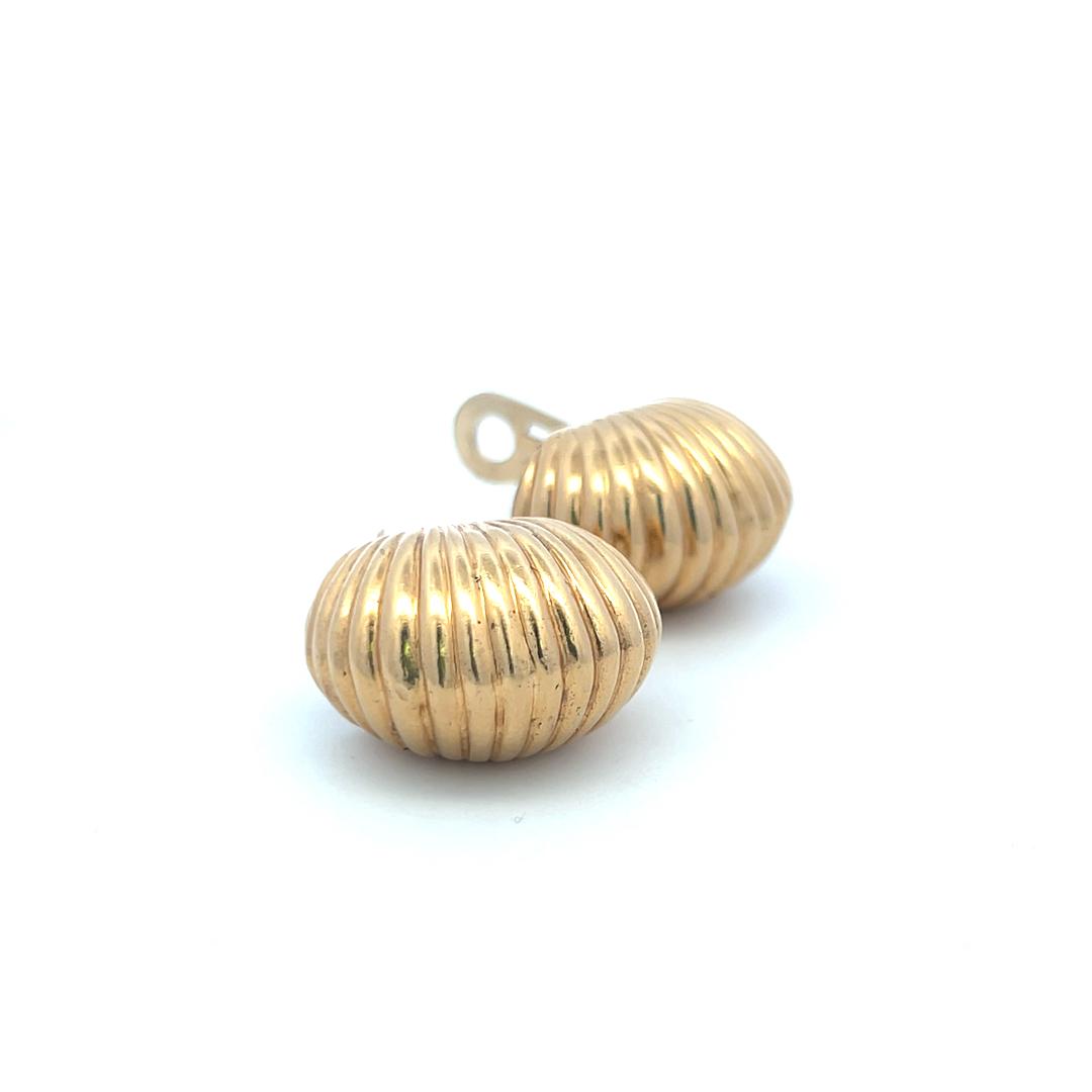 Vintage 14 Karat Yellow Gold Clip On Earrings 1x0.6x0.5 in 25.2g