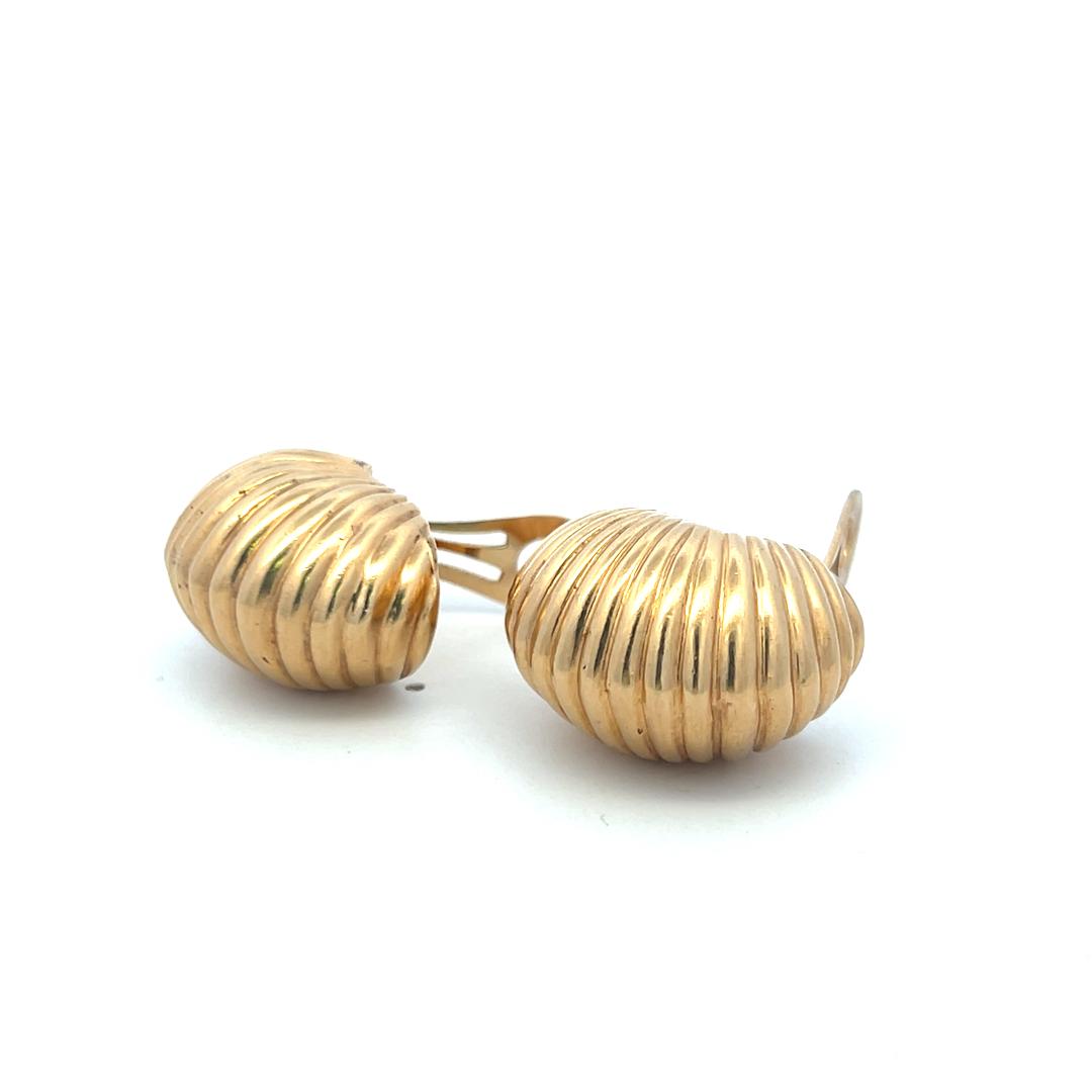 Vintage 14 Karat Yellow Gold Clip On Earrings 1x0.6x0.5 in 25.2g