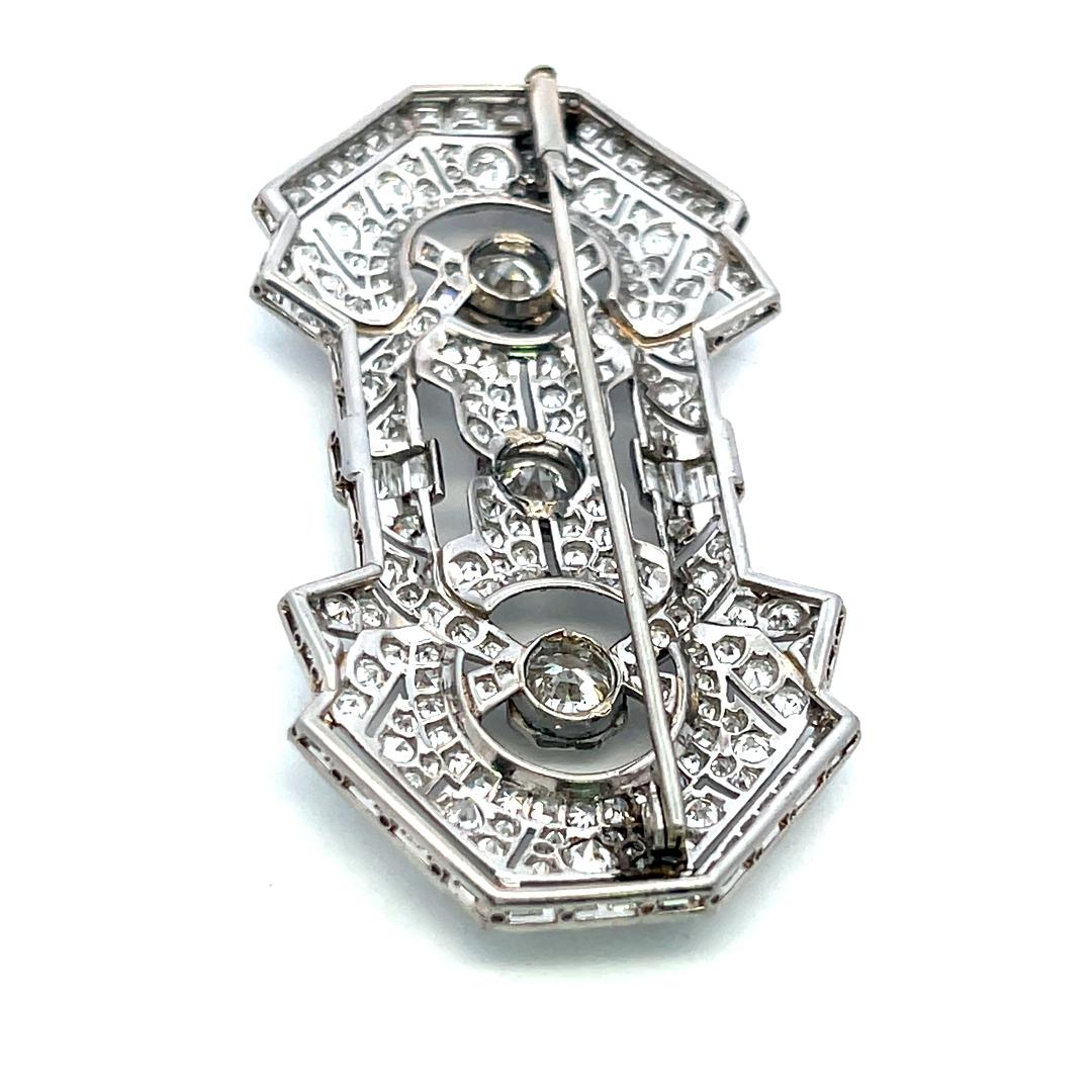 Vintage Platinum Pin Brooch with 15 Carat Mixed Cut G SI Diamonds 28.2 Grams