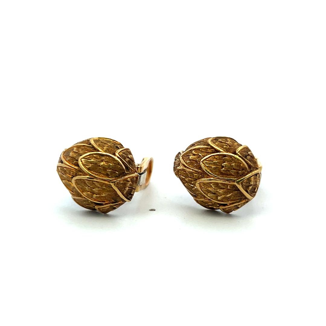 Vintage 18 Karat Yellow Gold Clip-On Earrings  19.9 Grams