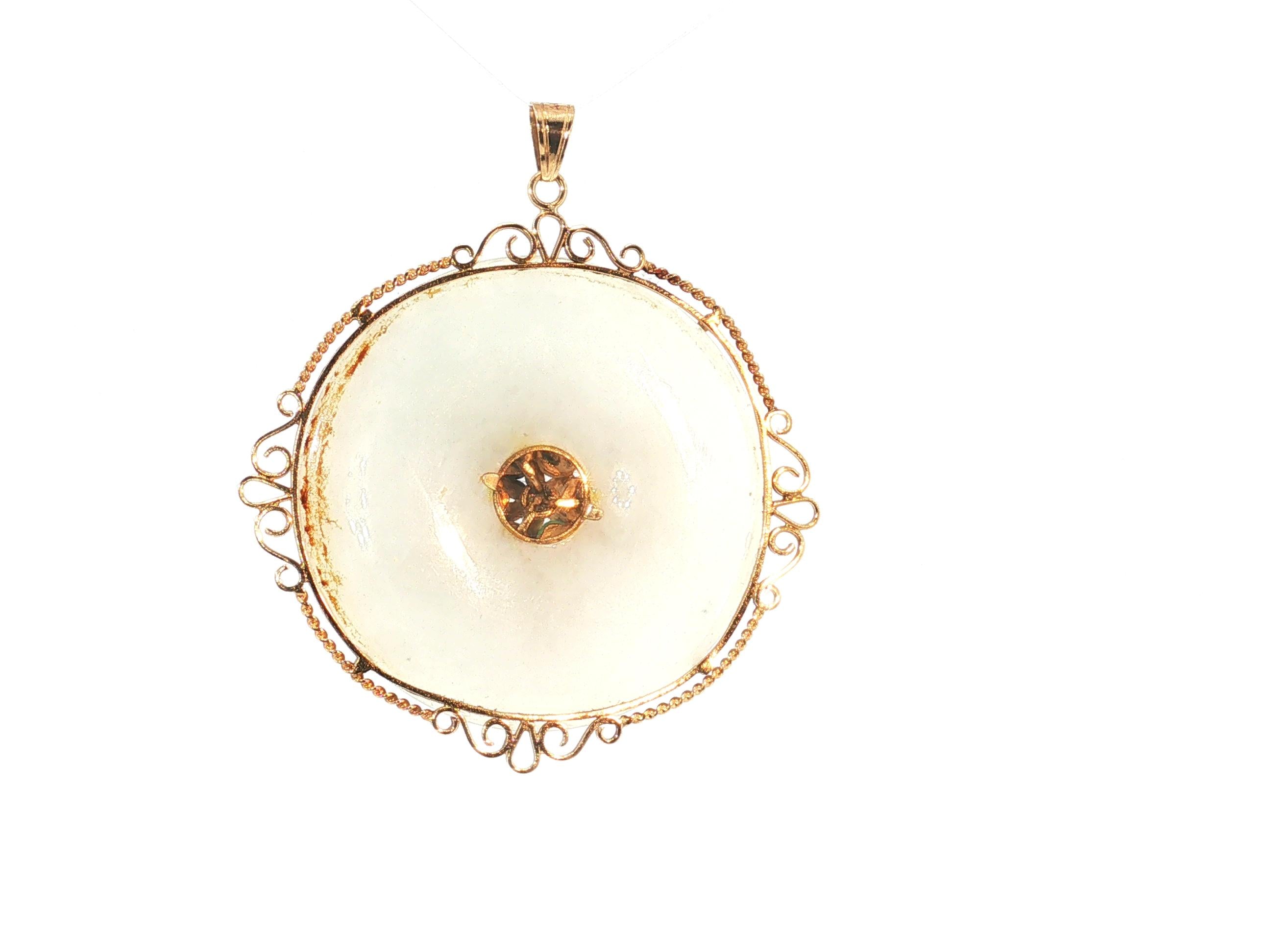 Vintage 14K Yellow Gold Pendant Necklace with 7.40x5.26MM Multi Gemstones