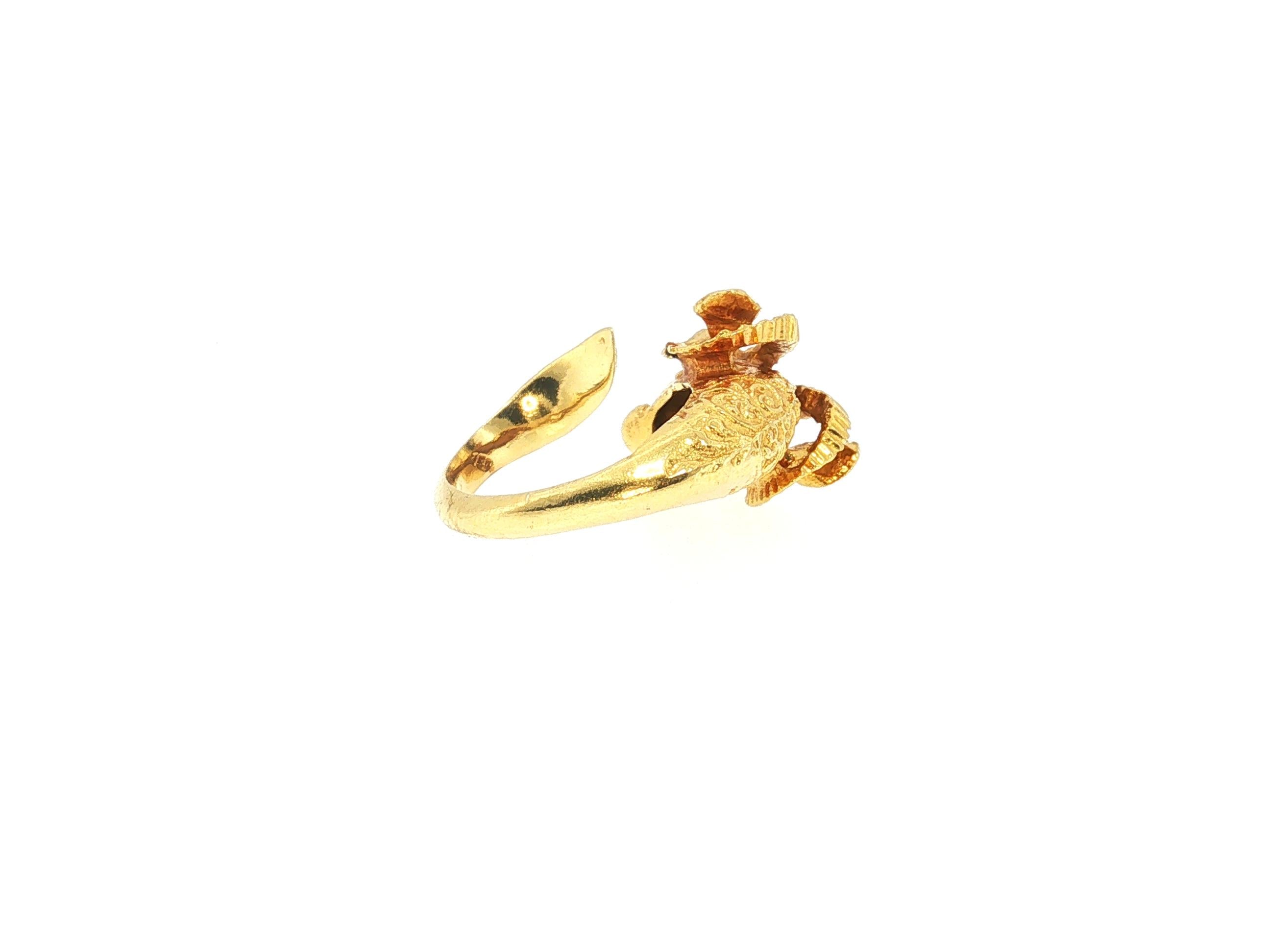 Vintage 18K Yellow Gold Bold Ram Cocktail Ring 9.6 Grams Size 4
