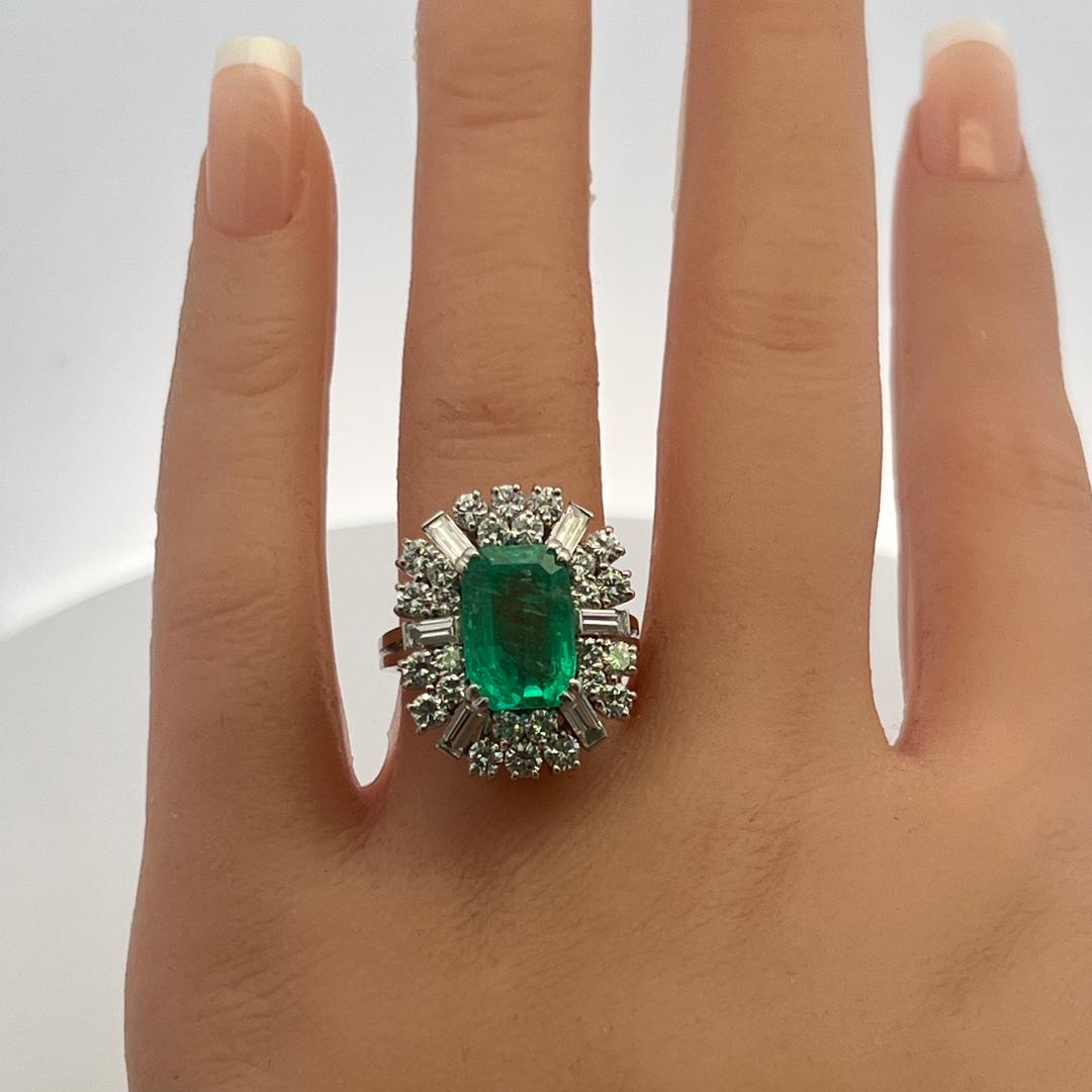 Platinum Cluster Ring 2.8ct Round & Emerald F VS Diamonds & 12.12x8.20MM Emerald