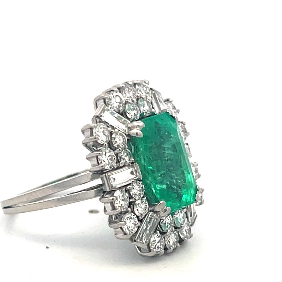 Platinum Cluster Ring 2.8ct Round & Emerald F VS Diamonds & 12.12x8.20MM Emerald