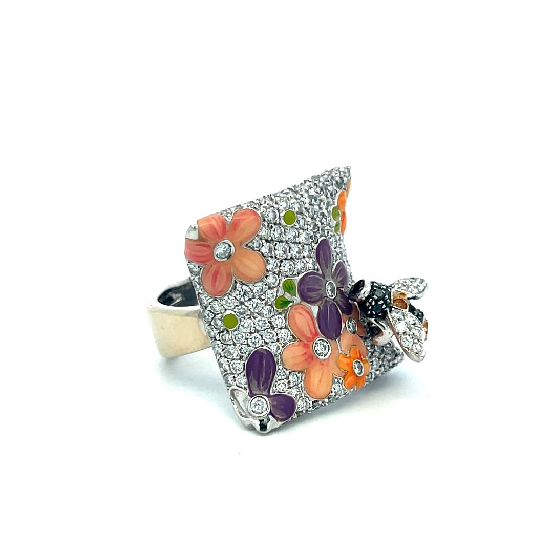 18K White Gold Floral Cocktail Ring with 1.05 Carat Round H VS Diamonds