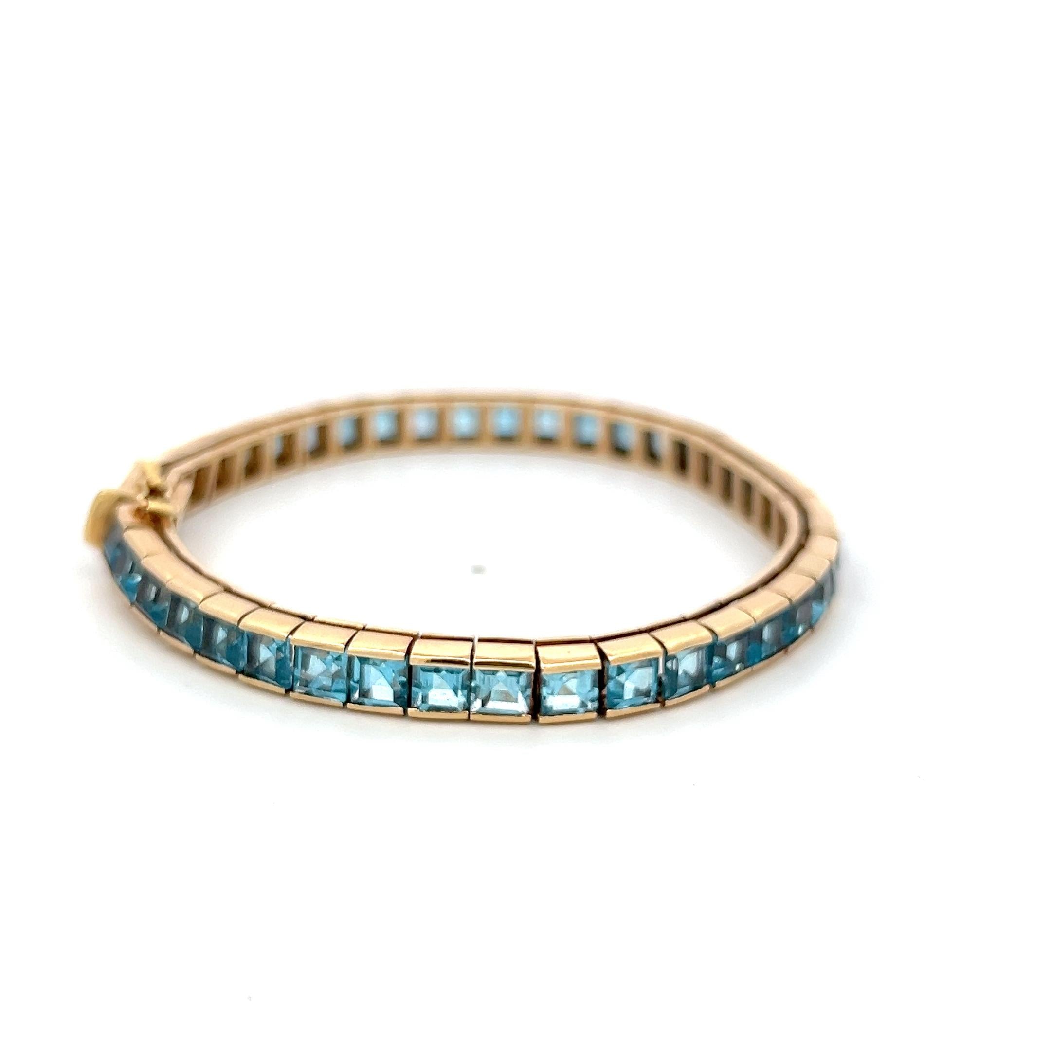 Vintage 14K Yellow Gold Tennis Bracelet with 4.06x3.31 MM Blue Topaz