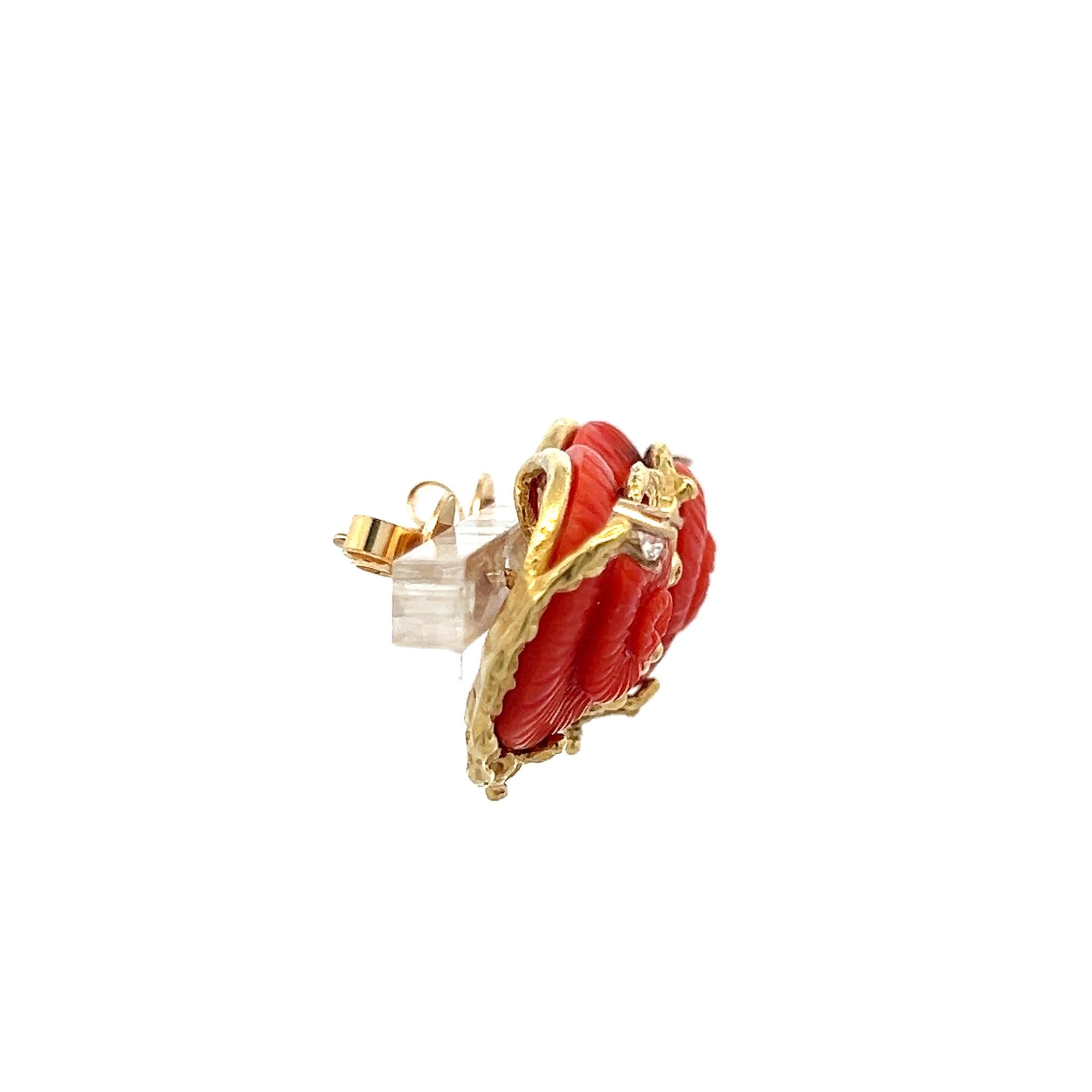 18K Yellow Gold Studs Earrings with 0.1 Carat Round Diamonds 16.1-16.4 MM Coral