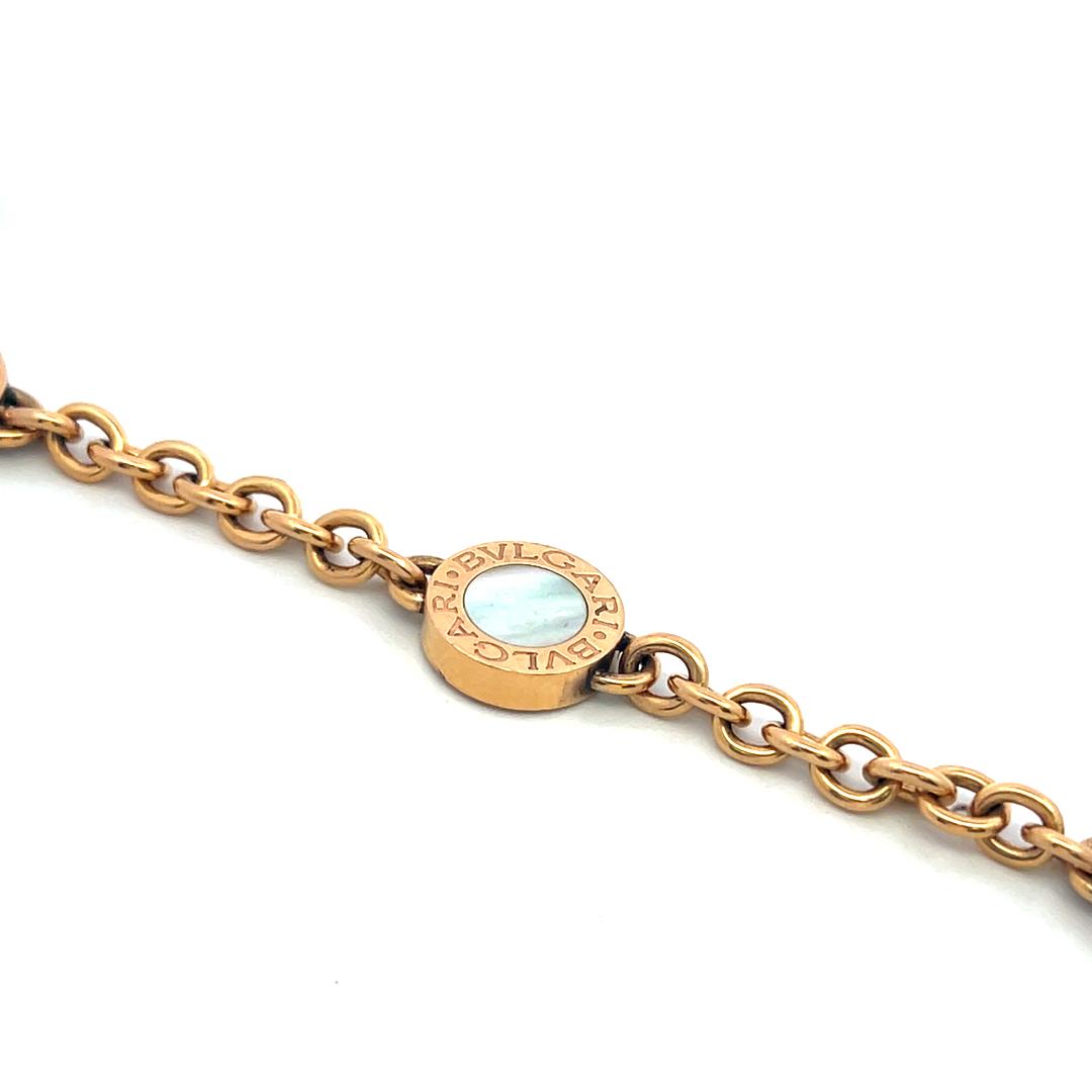 Bvlgari Vintage 18 Karat Yellow Gold Link Bracelet 29.5 Grams MOP and Onyx