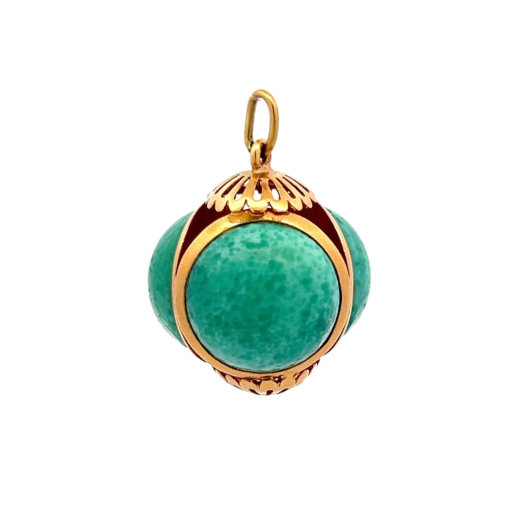 Vintage 18 Karat Yellow Gold Pendant 14.48 Grams