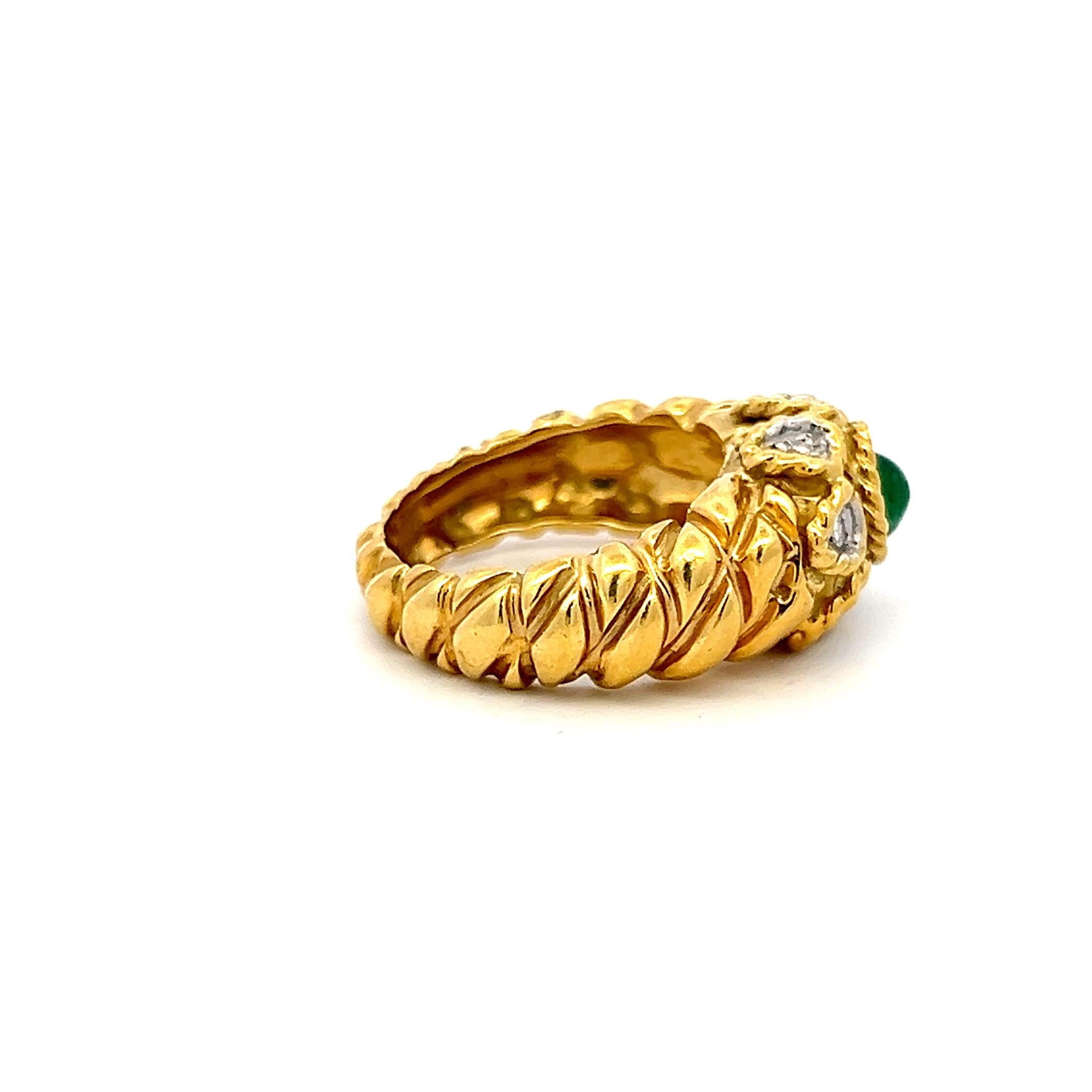 18K YG Cocktail Ring with 0.07 Ct Round I SI Diamonds 0.65 Ct Emerald Size 6.5