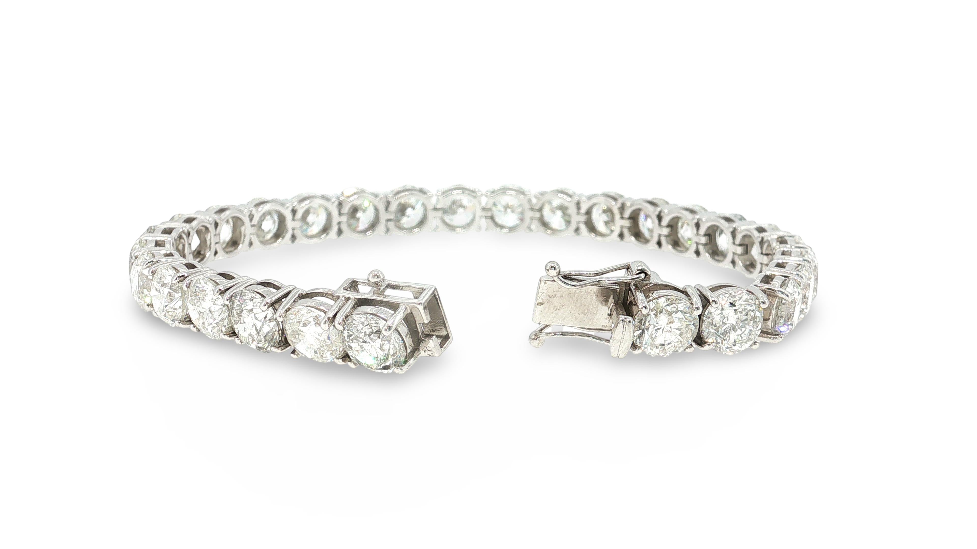 14K White Gold Tennis Bracelet with 28 Carat Round F-SI Diamonds