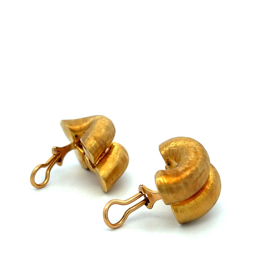 Buccellati Vintage 18 Karat Yellow Gold Clip-On Earrings 20.6 Grams