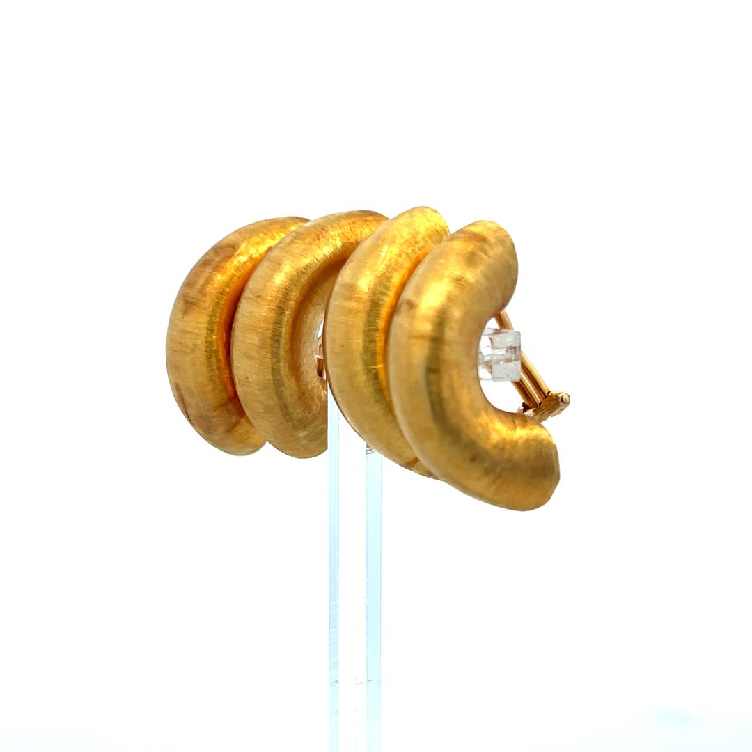 Buccellati Vintage 18 Karat Yellow Gold Clip-On Earrings 20.6 Grams