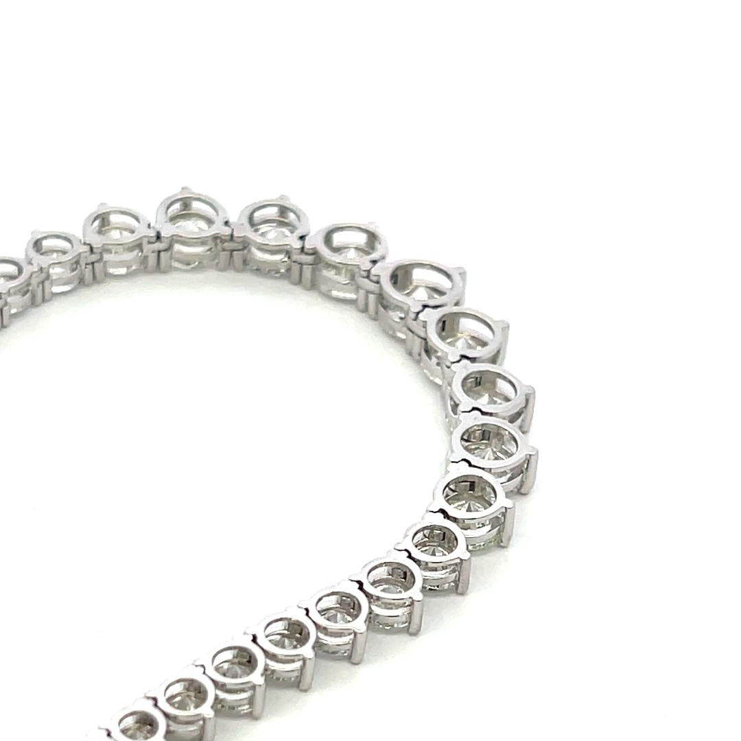 Vintage 18K White Gold Riviera Necklace with 33.58 Carat Round Diamonds 17 In