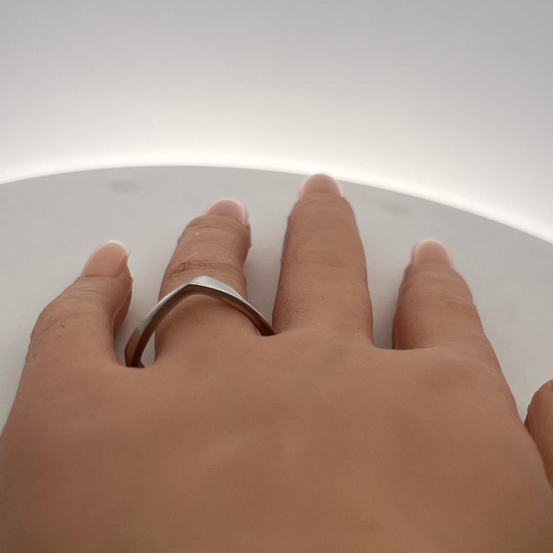 Tiffany & Co Frank Gehry Vintage Platinum Band Ring 6.6 Grams Size 8.5