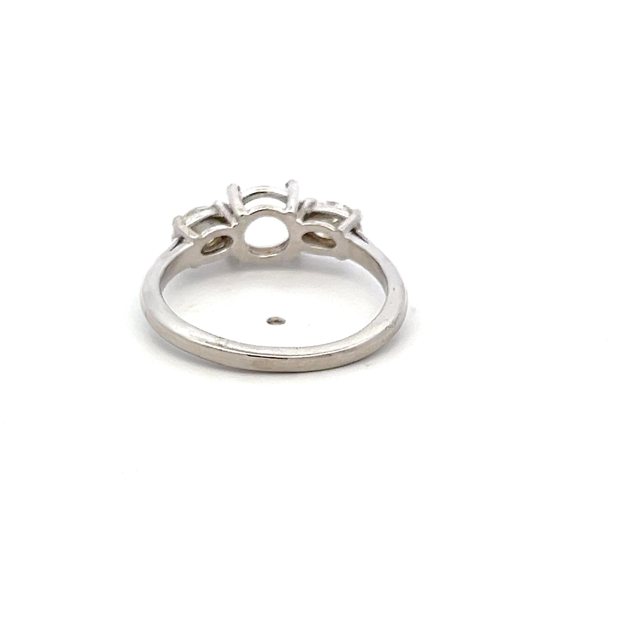 Platinum Semi Mount Ring with 0.72 Carat Oval Diamonds Fits 6.6-7.2 MM 1.00 ct++