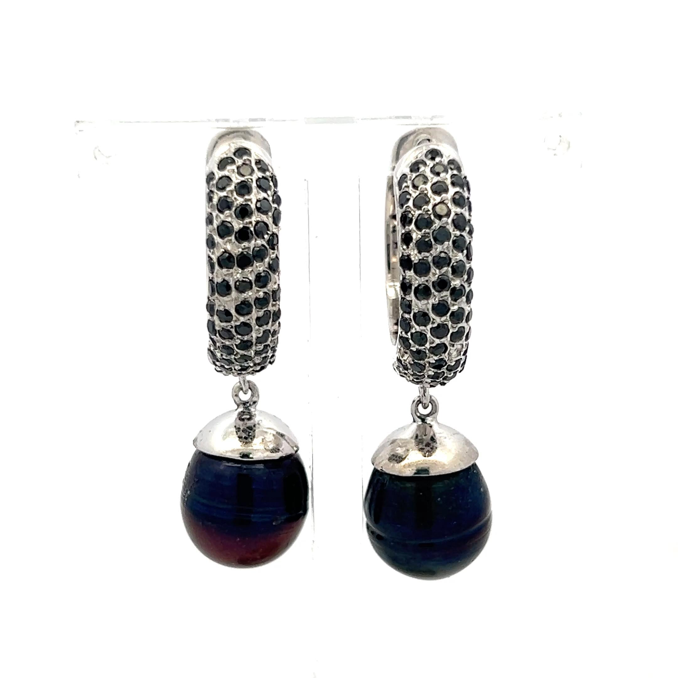 Vintage Platinum Huggie Earrings with 1.5 Carat Onyx and 11.7-15.2 MM Pearl
