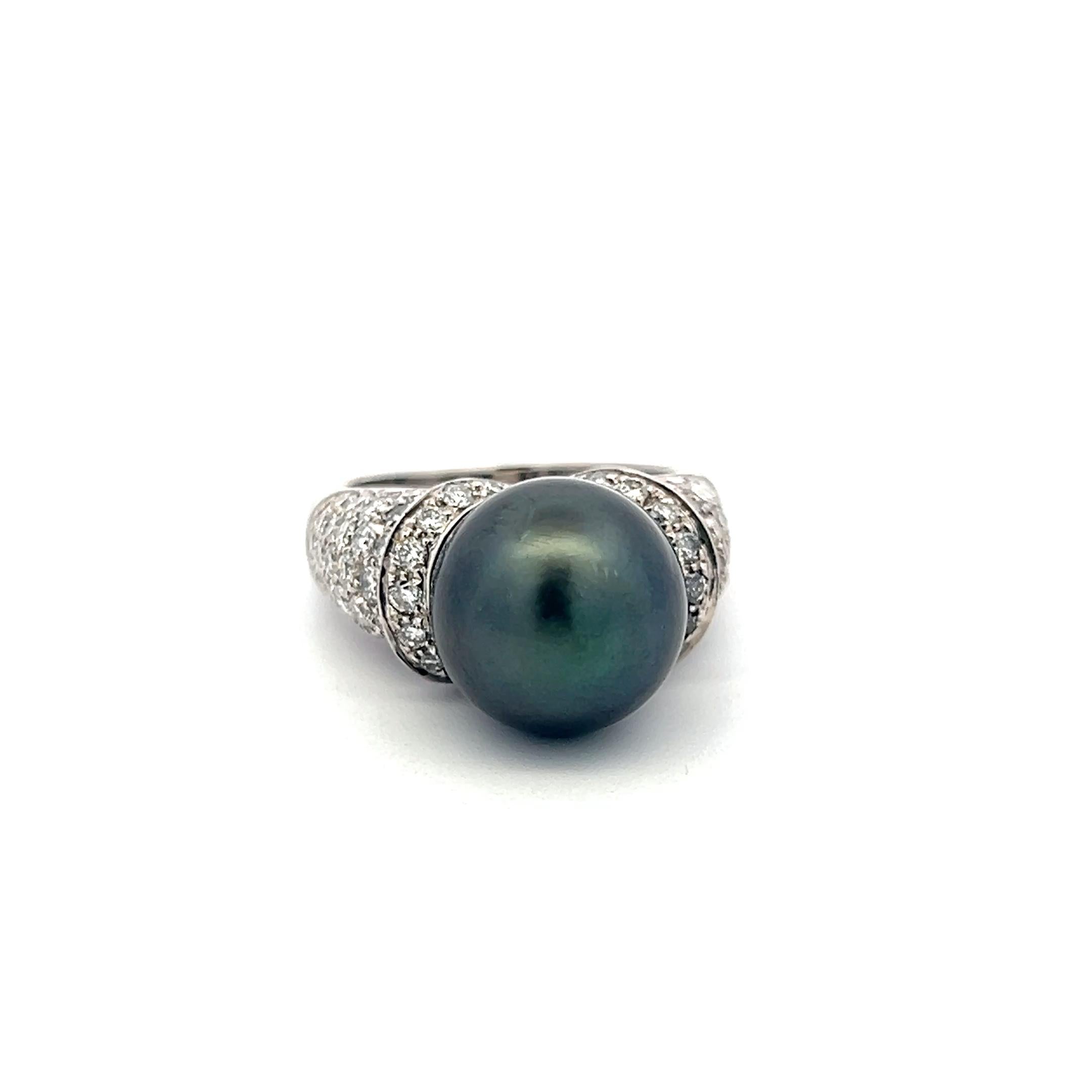 18K White Gold Cocktail Ring with 2.5ct Round Diamonds and 12.3 MM Pearl Size 8