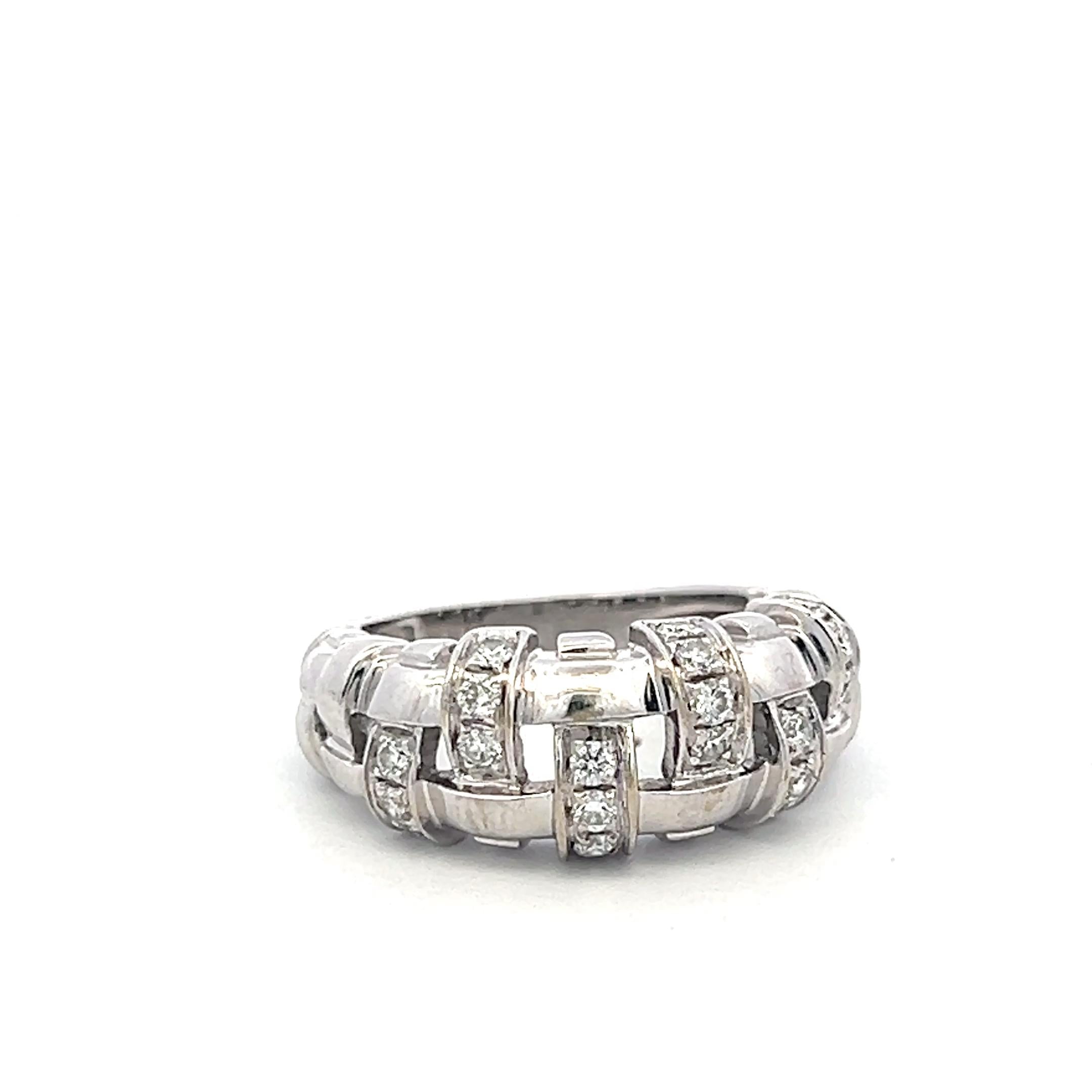 Tiffany & Co 18K W-Gold Band Ring with 0.4 Carat Round F VS Diamonds Size 5.5