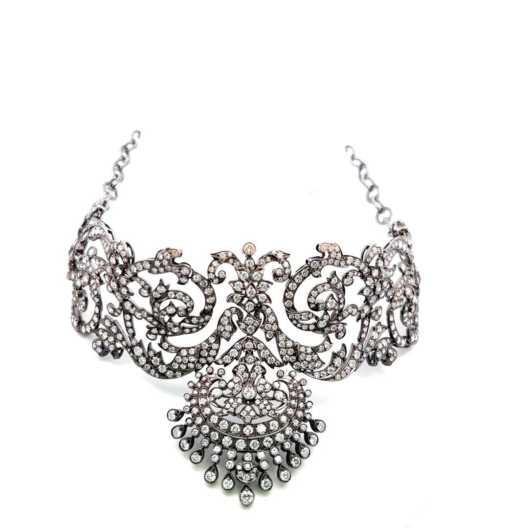 18K White Gold Choker Necklace with 22 Carat Round I VS Diamonds 14 Inch