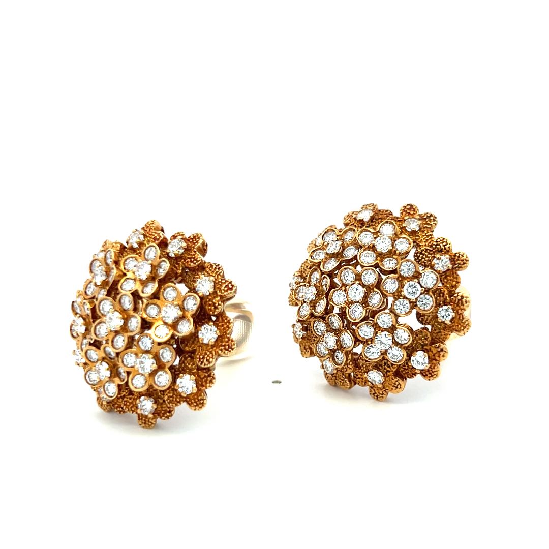 Vintage 18K Yellow Gold Clip On Earrings with 4.25 Carat Round H VS Diamonds