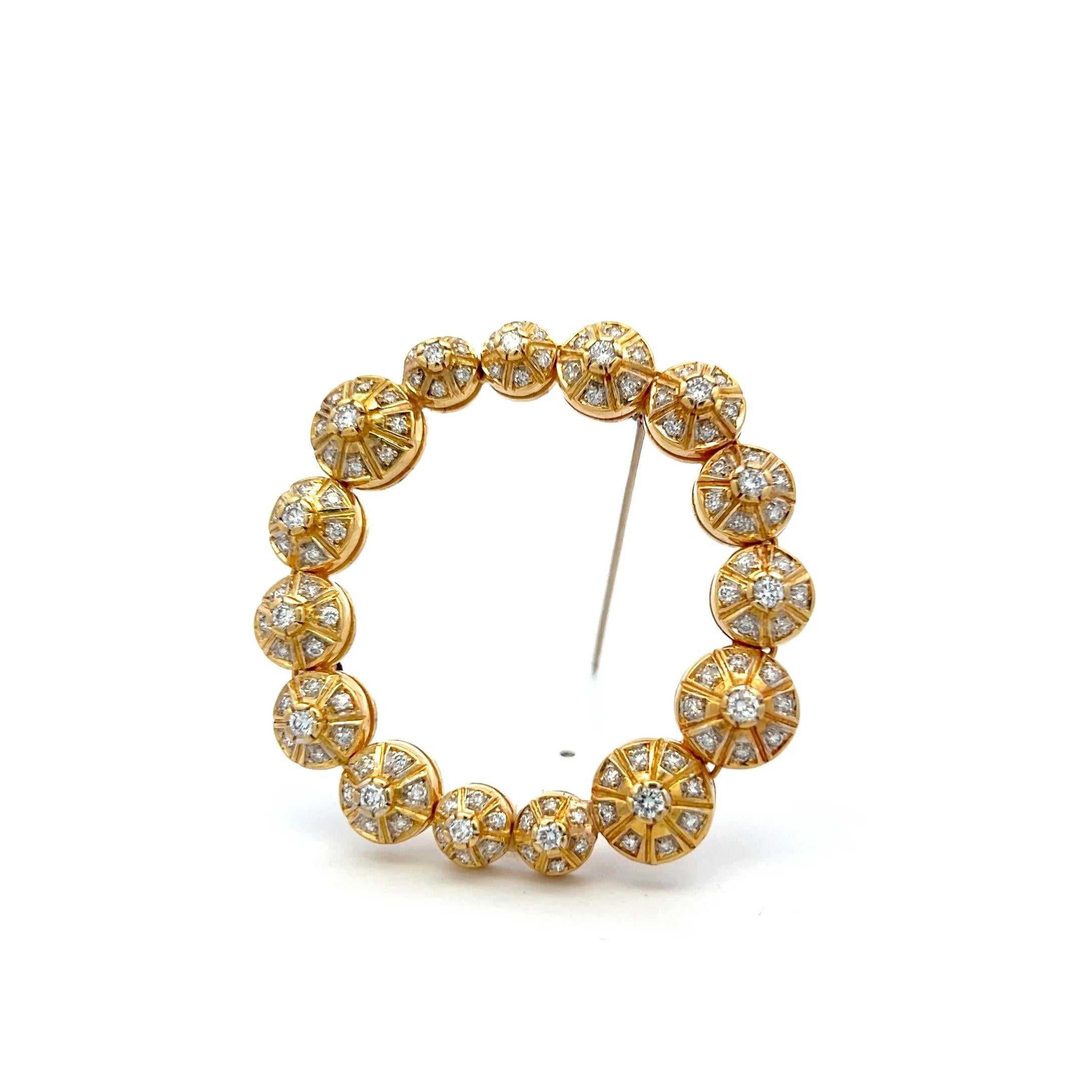 Vintage 18K Yellow Gold Pin Brooch with 1.36 Carat Round H VS Diamonds