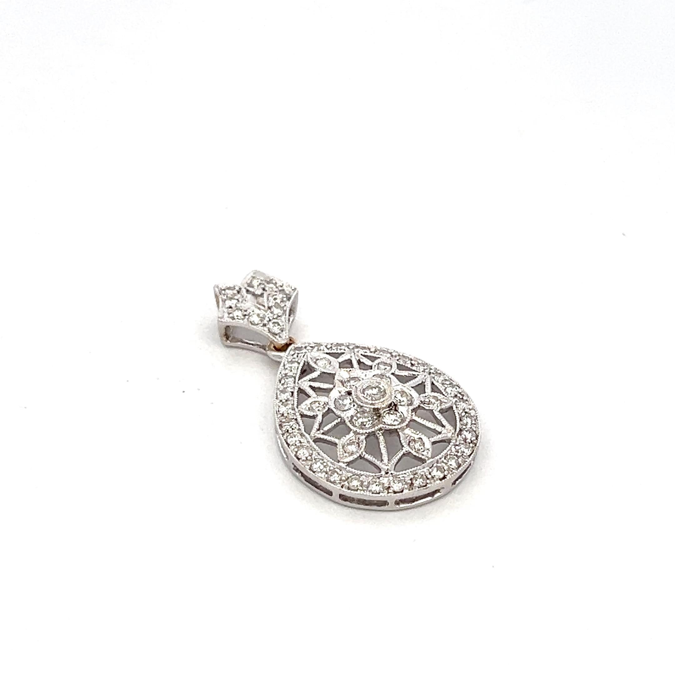 Vintage 18K White Gold Pendant with 0.75 Carat Round H SI Diamonds