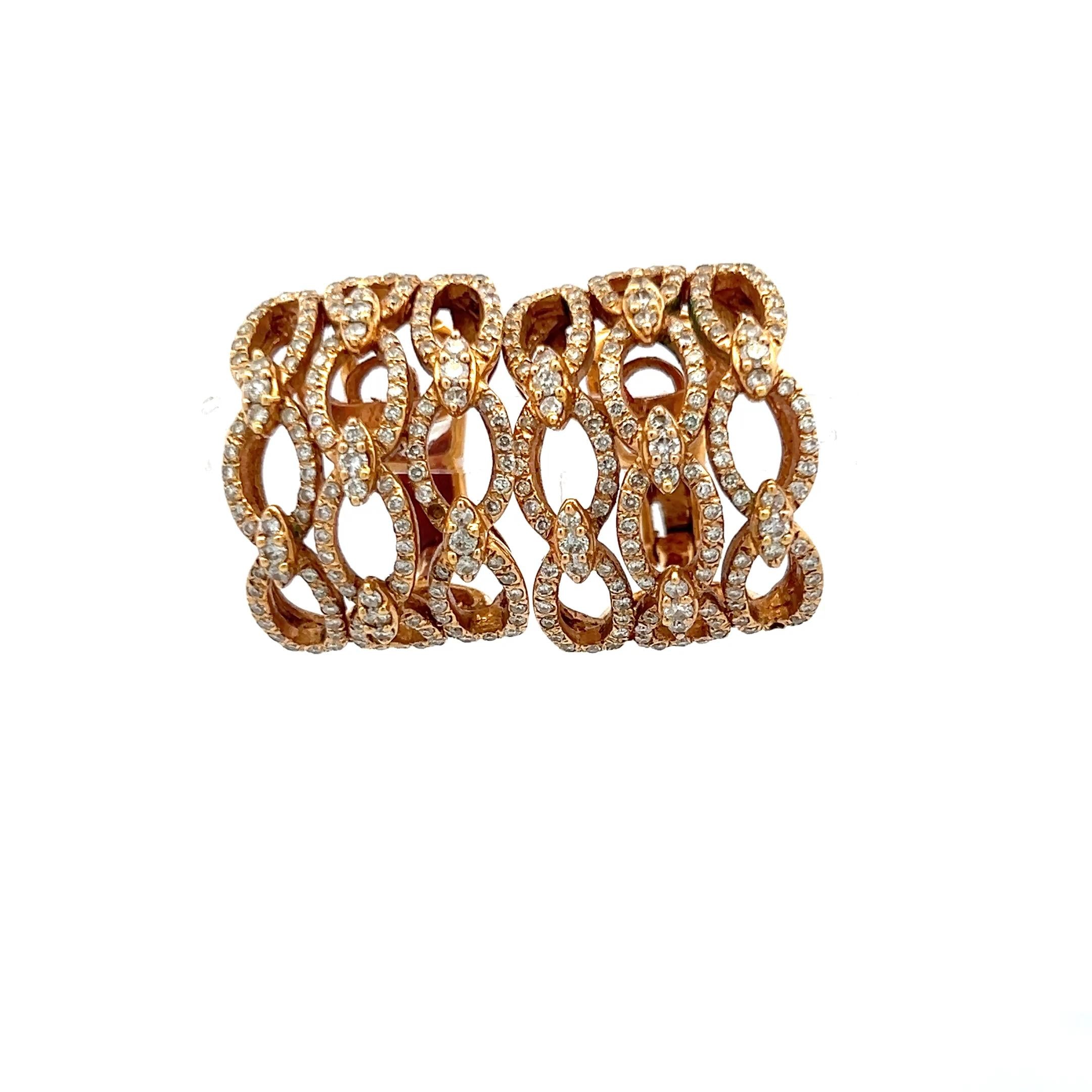 Vintage 18K Yellow Gold Clip-On Earrings with 1.75 Carat Round I SI Diamonds