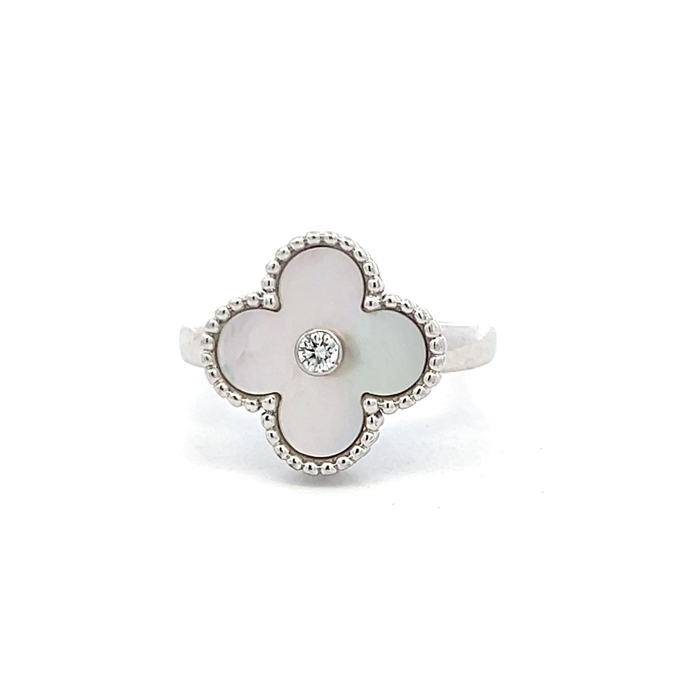 Van Cleef & Arpels 18K WG Cocktail Ring with 0.05ct Round F VS Diamond Size 7