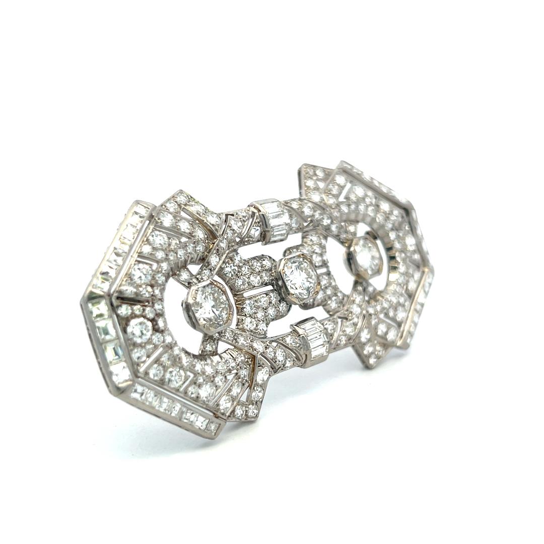Vintage Platinum Pin Brooch with 15 Carat Mixed Cut G SI Diamonds 28.2 Grams