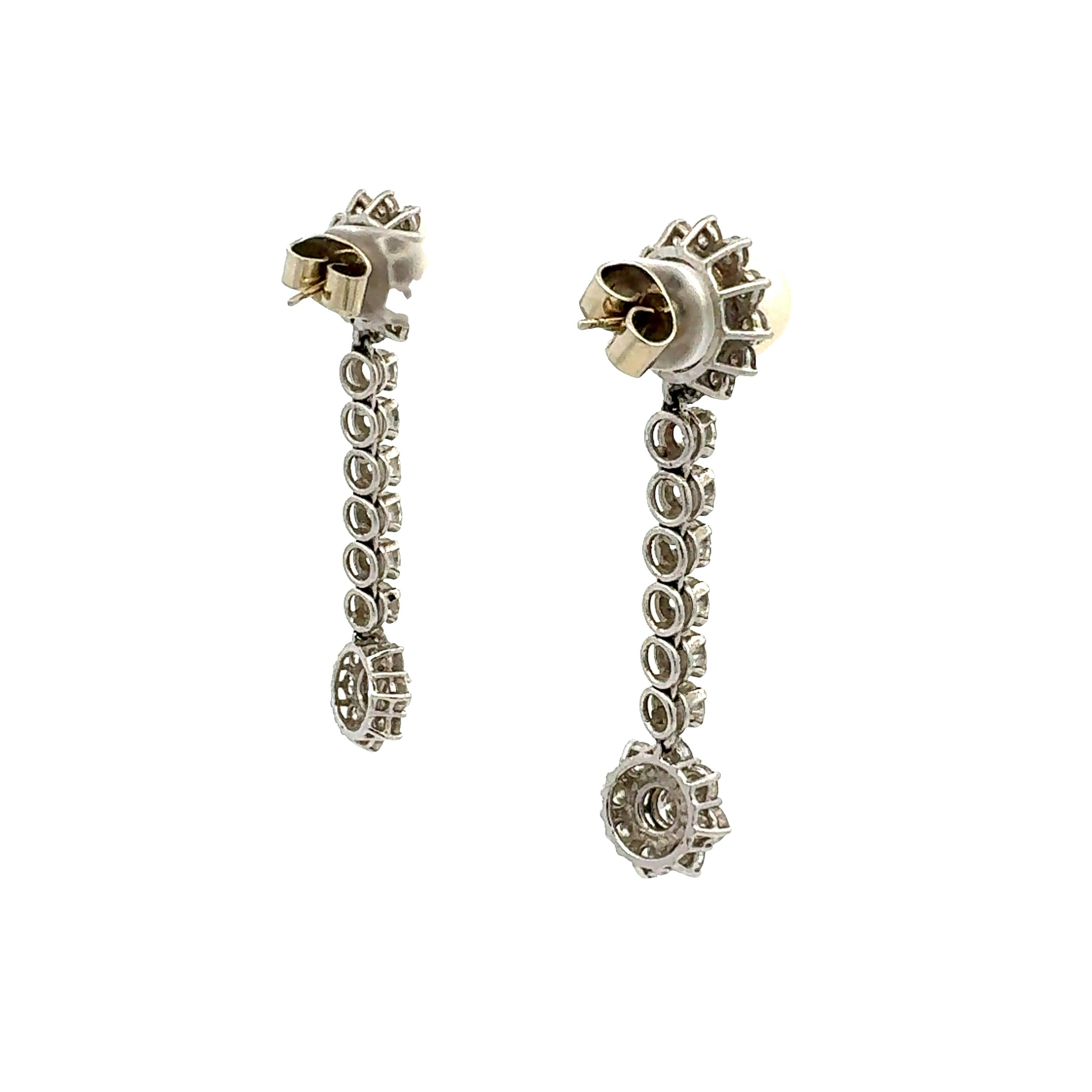 7.00 Carat Round Brilliant G VS1 Diamond 14 Karat White Gold Dangling Earring