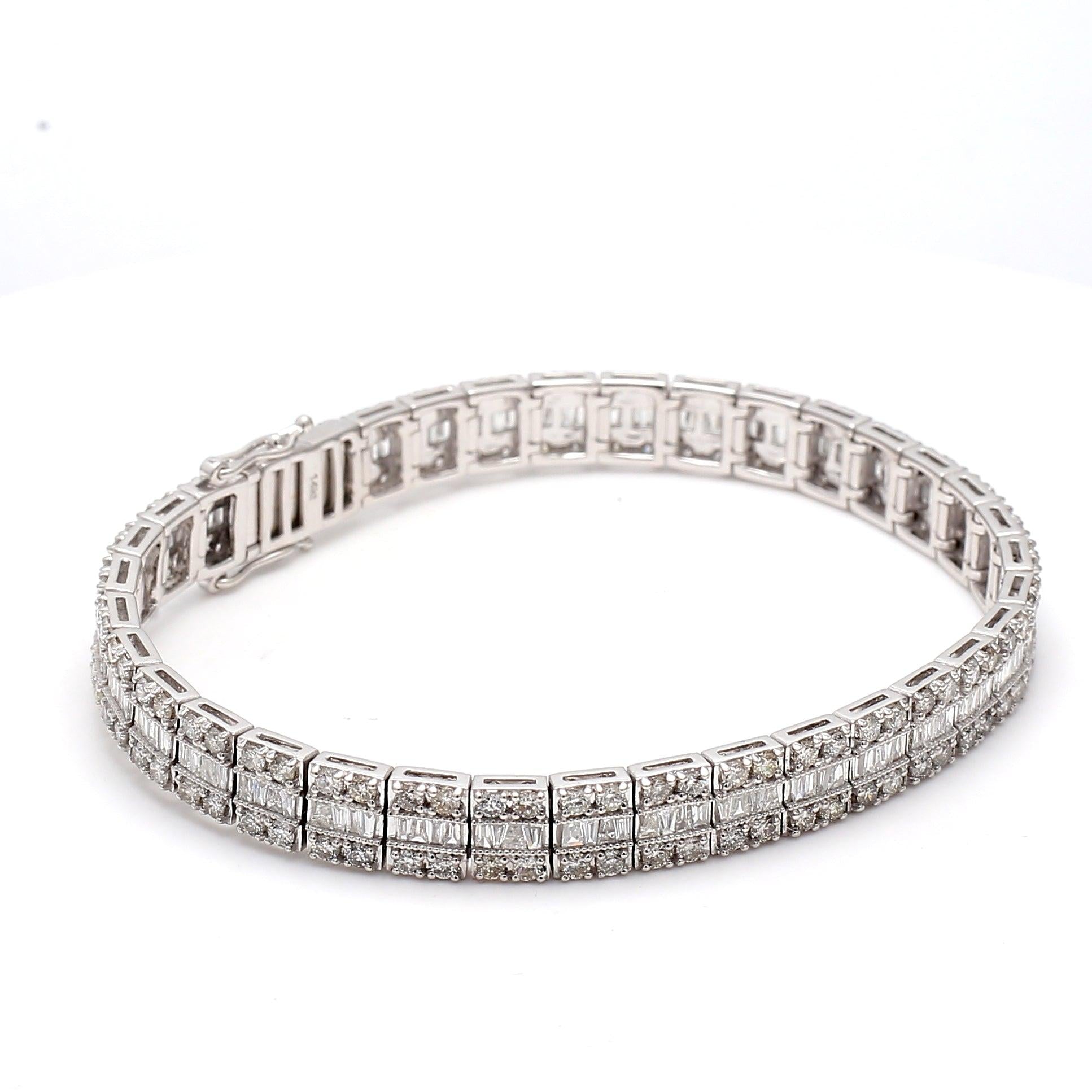 7.00 Carat Round Brilliant J VS2 Diamond 14 Karat White Gold Tennis Bracelet