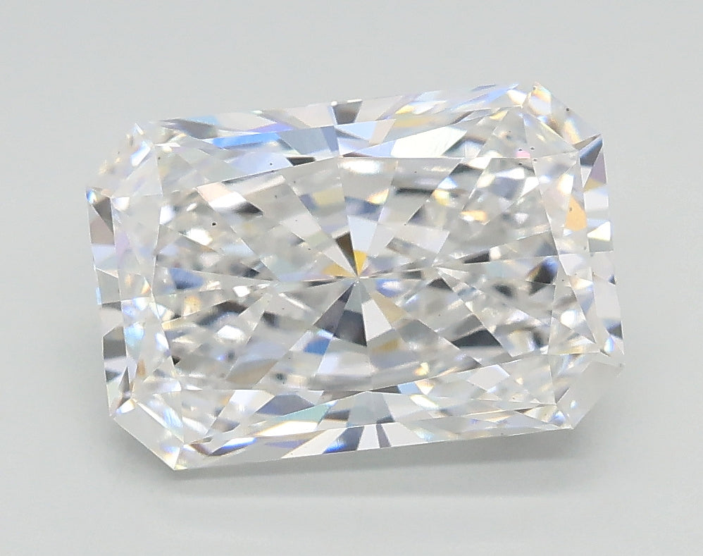 Lab-Grown 2.51 Carat Radiant Cut Diamond color E Clarity VS2, precious stones, engagement diamonds