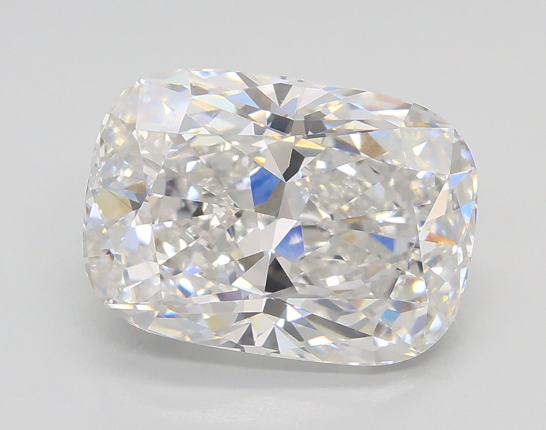 Lab-Grown 3.54 Carat Cushion Modified Brilliant Cut Diamond color E Clarity VVS2, precious stones, engagement diamonds
