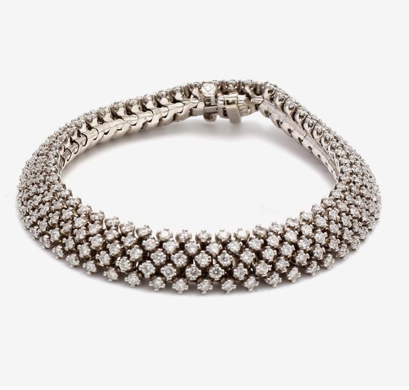 7.89 Carat Diamond 14 Karat White Gold Gemstone Bracelet