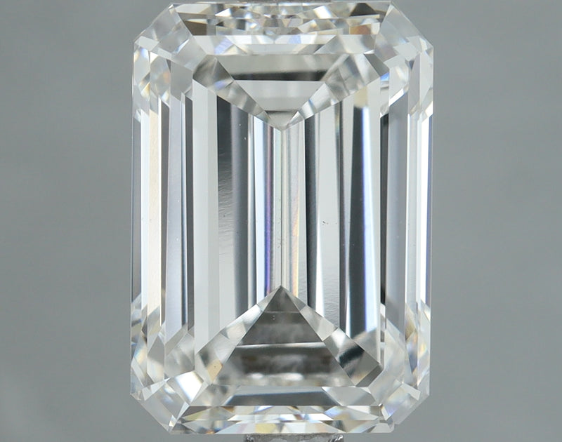 Lab-Grown 2.50 Carat Emerald Cut Diamond color F Clarity VS1, precious stones, engagement diamonds