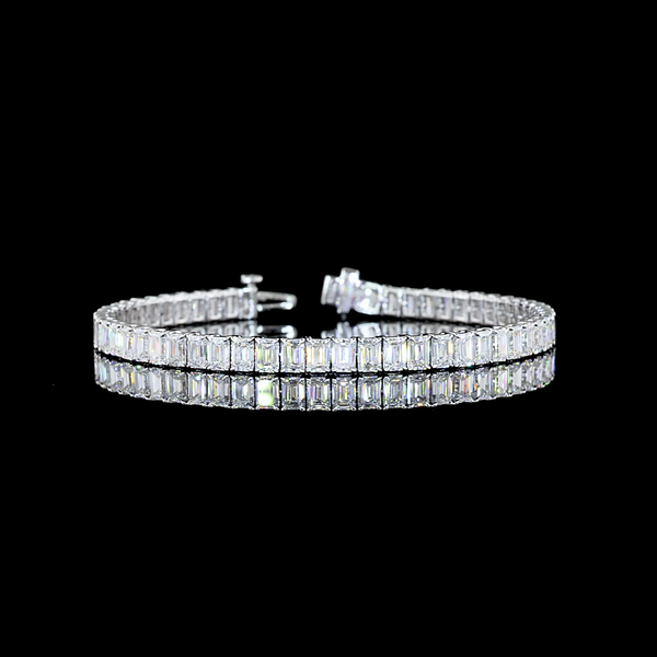 Lab-Grown 12.37 Carat Emerald E-VS Diamond 14K White Gold Tennis Bracelet