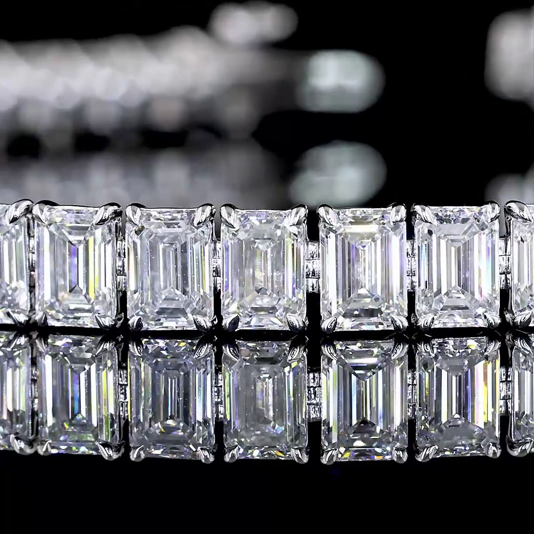 Lab-Grown 13.58 Carat Emerald E-VS Diamond 14K White Gold Tennis Bracelet