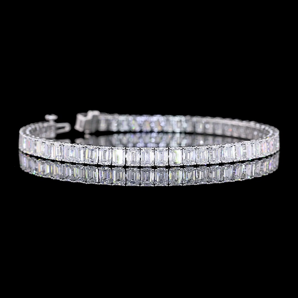 Lab-Grown 9.81 Carat Emerald E-VS Diamond 14K White Gold Tennis Bracelet